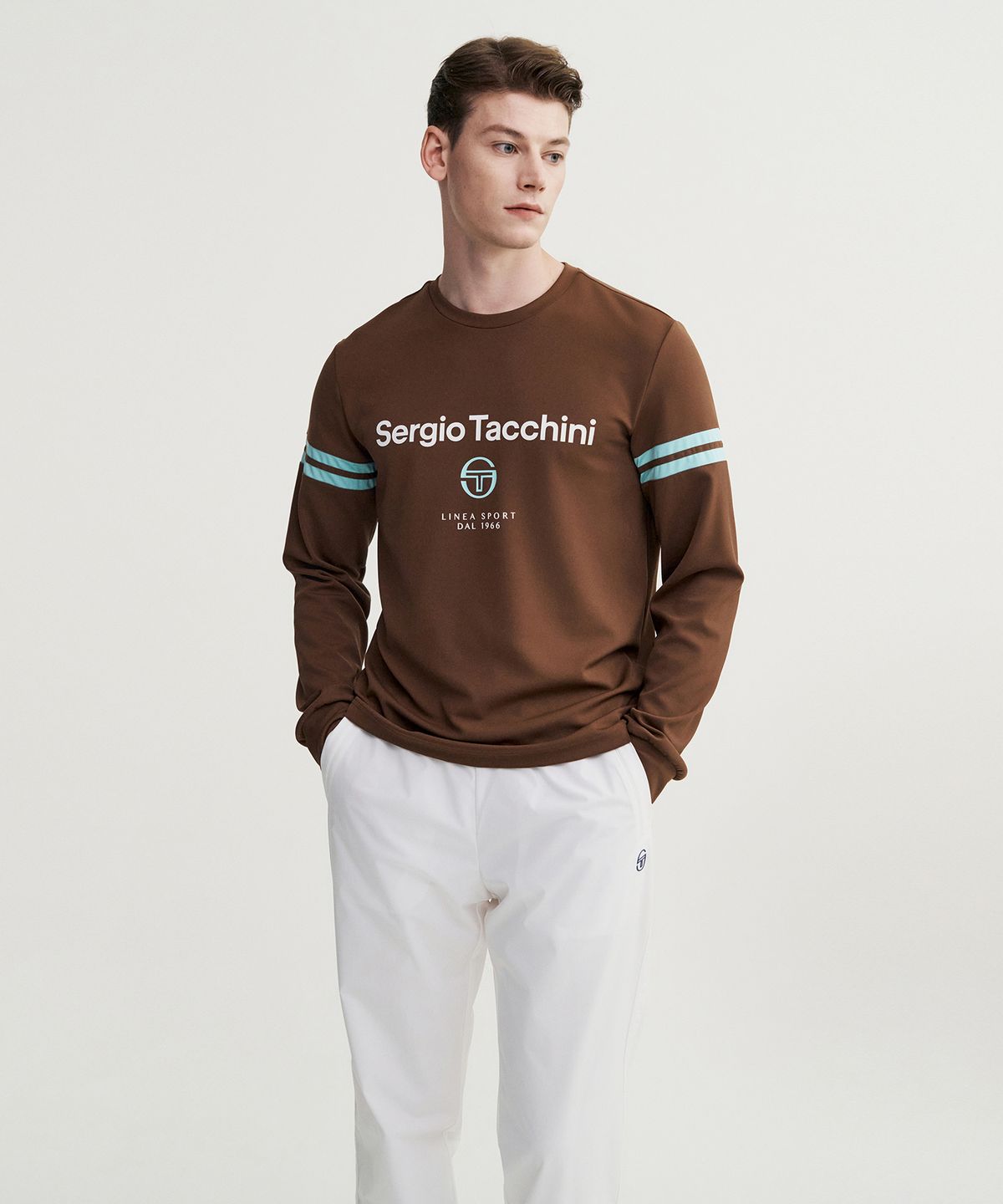 세르지오 타키니(SERGIO TACCHINI) M 에센셜 아트웍 긴팔티셔츠 (D.Brown)
