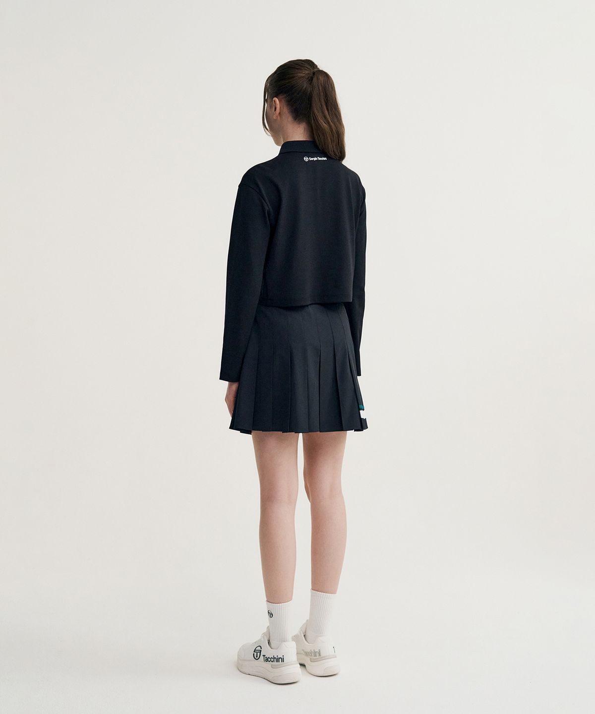 세르지오 타키니(SERGIO TACCHINI) W 플래그 긴팔 크롭 폴로 셔츠 (Black)