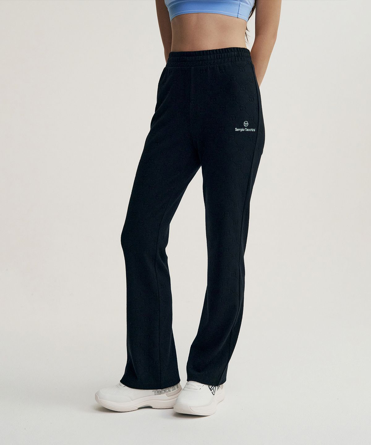 세르지오 타키니(SERGIO TACCHINI) W 데일리 자카드 부츠컷 팬츠 (Black)