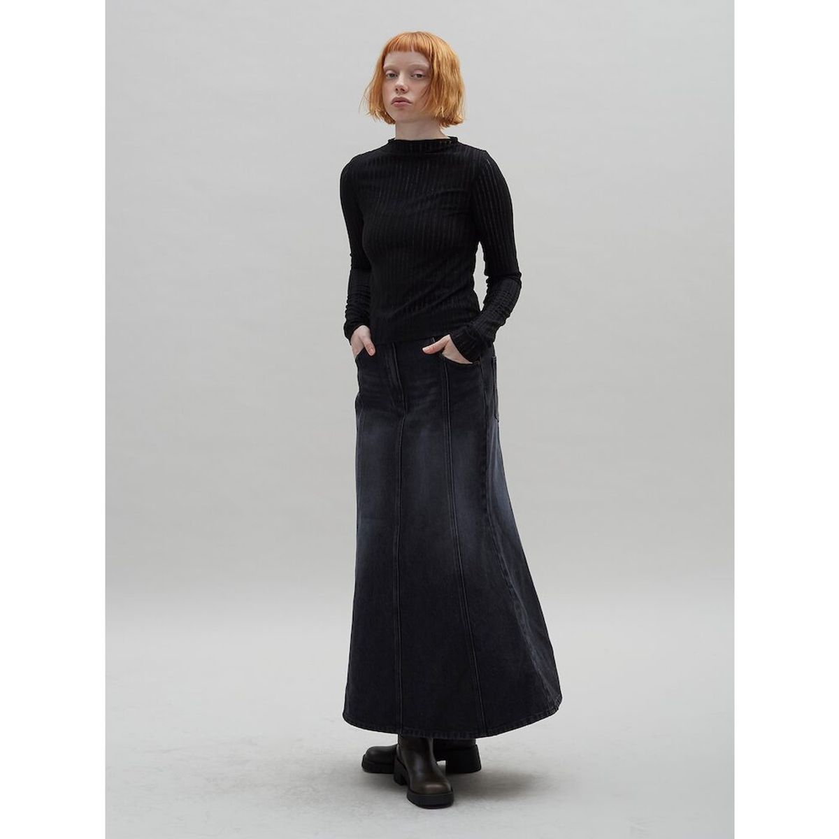 샌드 사운드(SAND SOUND) Modified Lip Tissue Sheer Top  Black