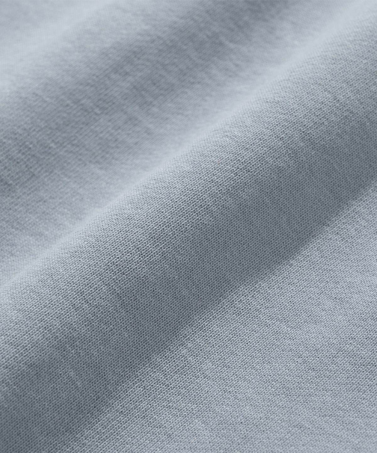 엑스오엑스(XOX) 세미 오버핏 스웻 셔츠 [ASH BLUE]