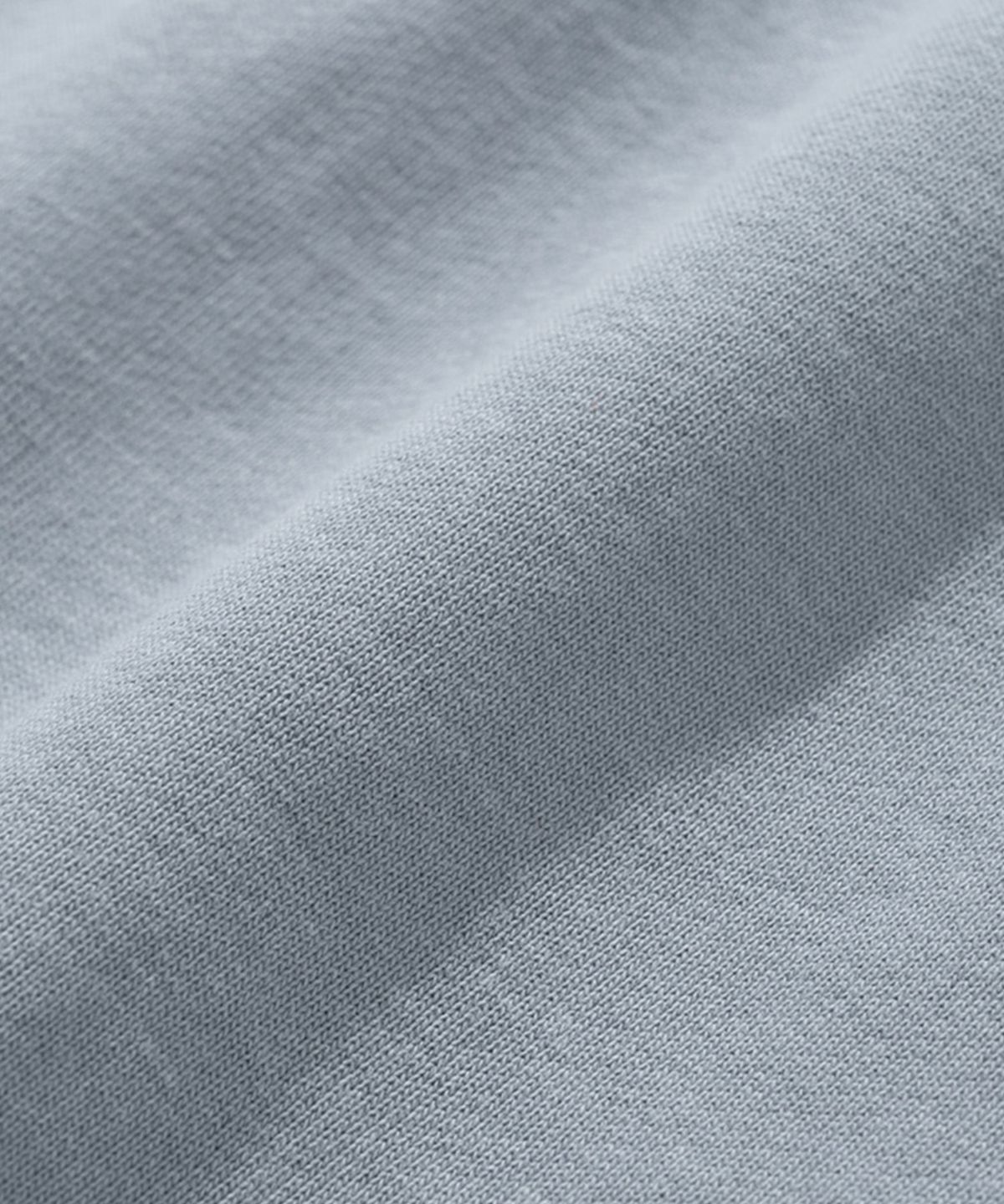 엑스오엑스(XOX) 세미 오버핏 스웻 셔츠 [ASH BLUE]