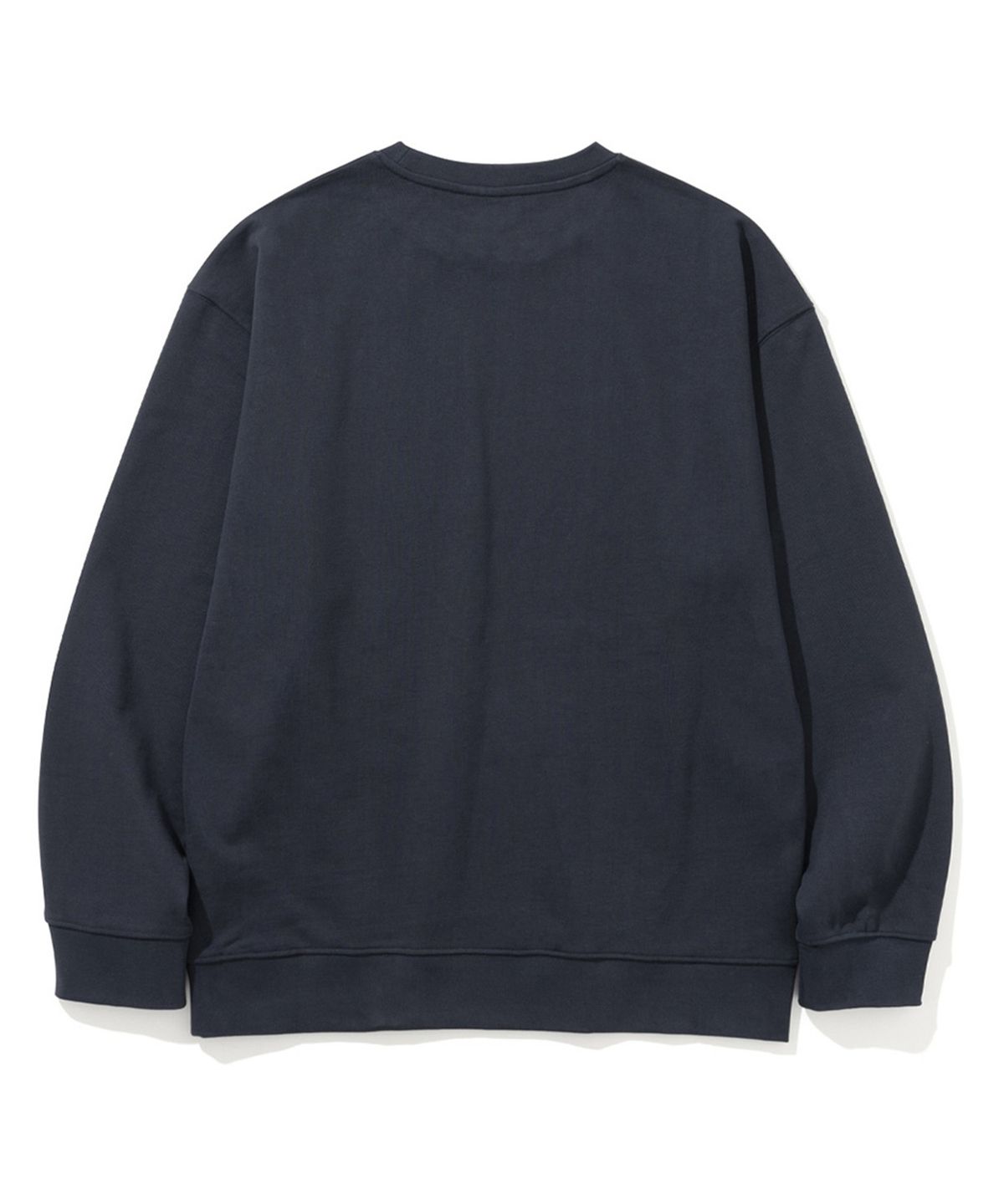 엑스오엑스(XOX) 세미 오버핏 스웻 셔츠 [NAVY BLUE]