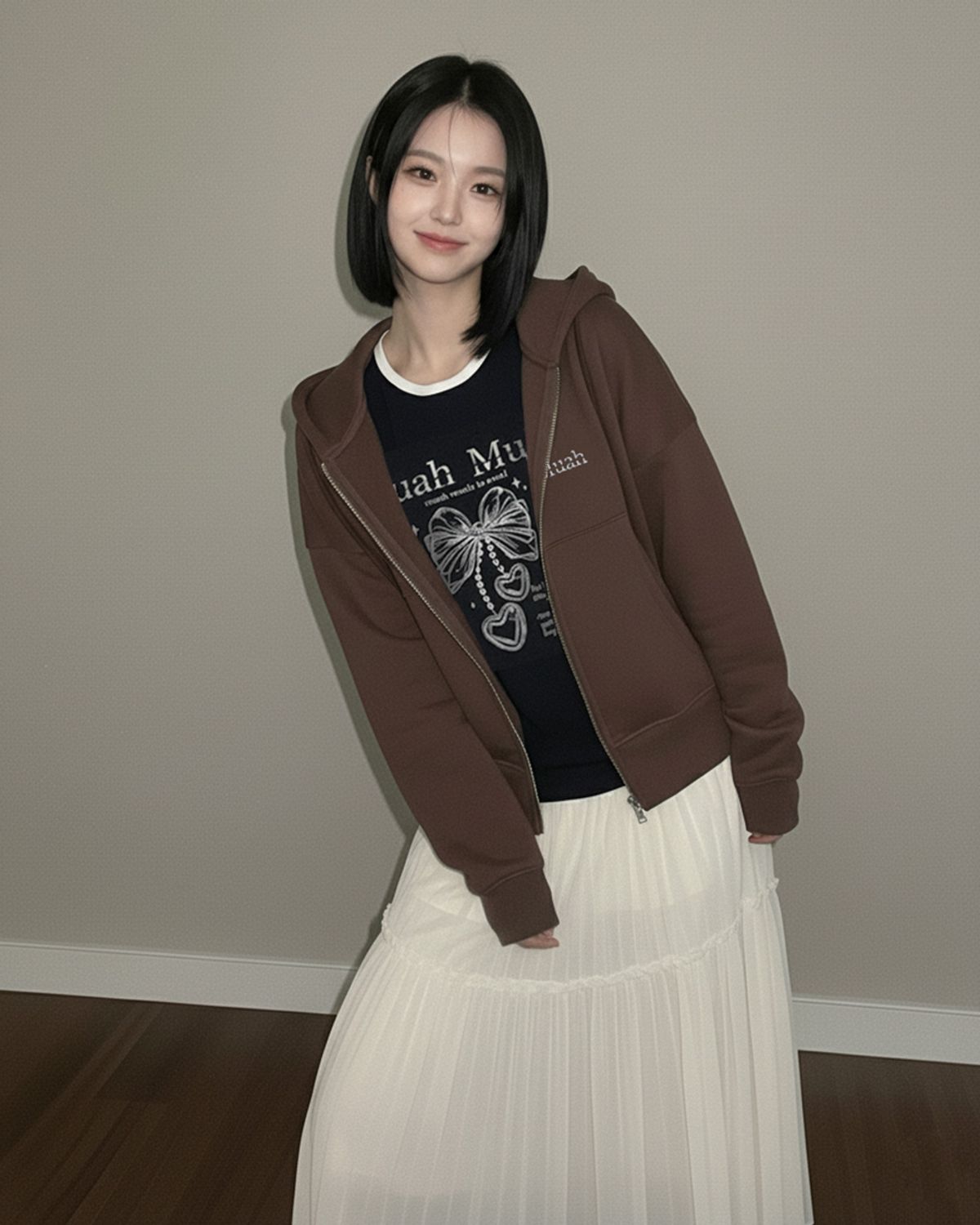 무아무아(MUAHMUAH) 로고스티치 레귤러핏 후드집업 [9color]