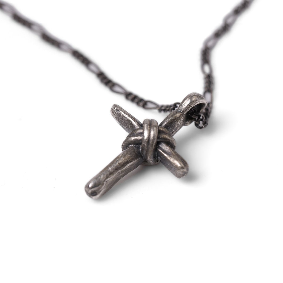 어 그라운드 링(AGROUNDRING) Chained Cross Necklace