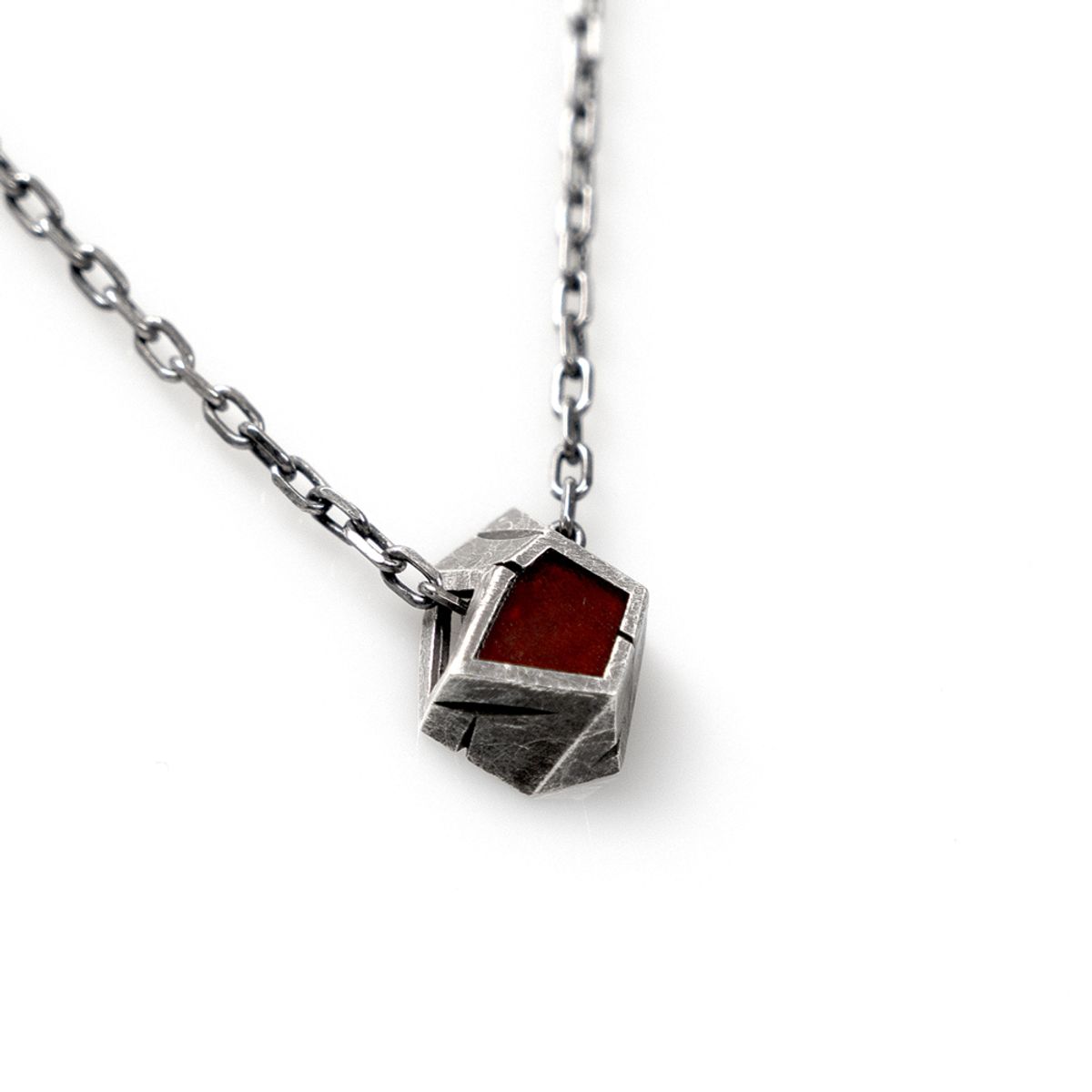 어 그라운드 링(AGROUNDRING) Polygon Necklace (자마노)