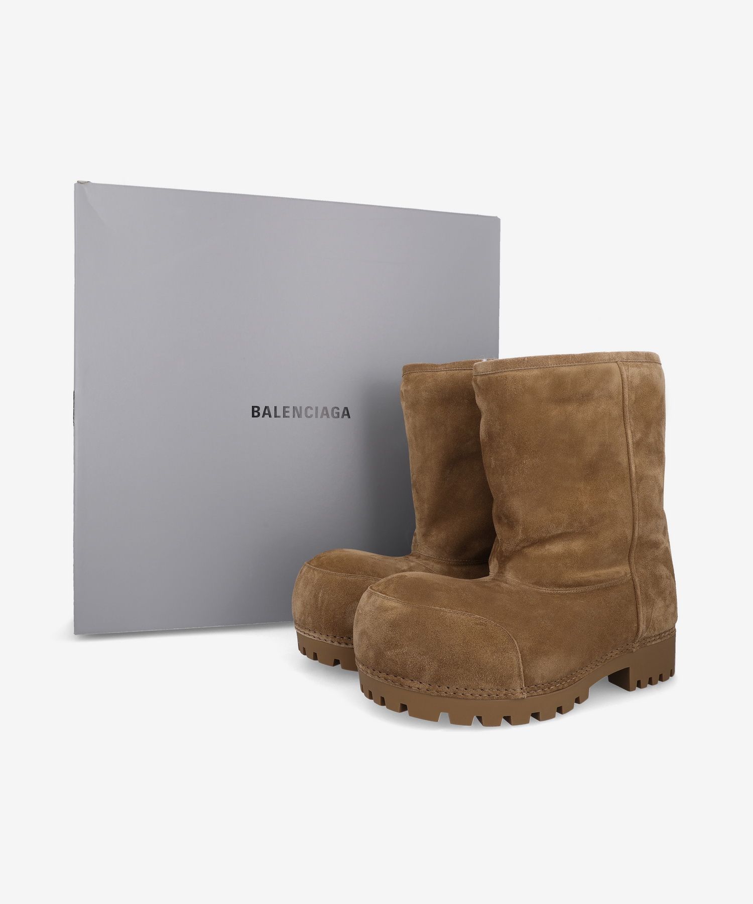 Alaska faux fur snow boots in white - Balenciaga | Mytheresa