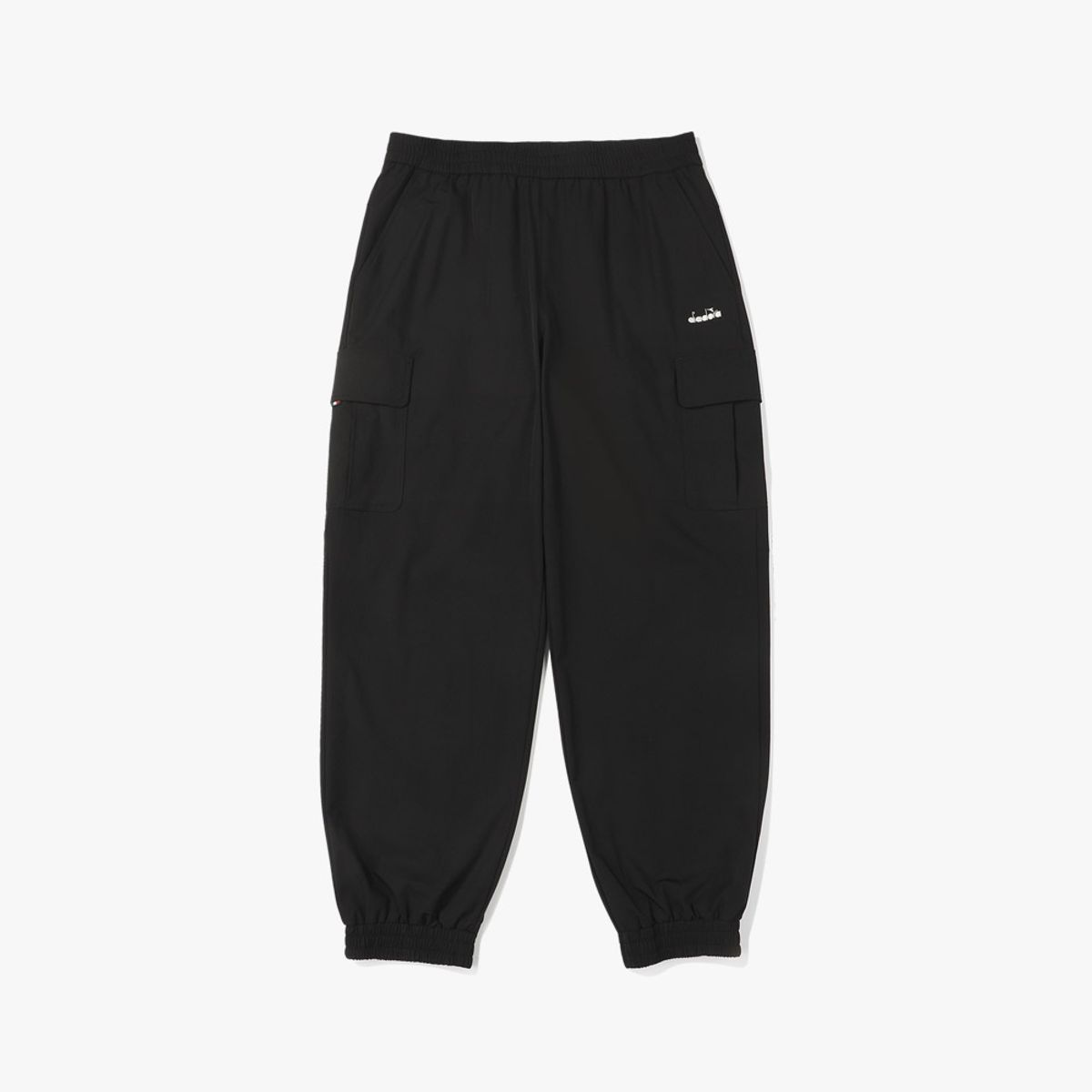 디아도라(diadora) 컴피 카고 조거 팬츠 BLACK