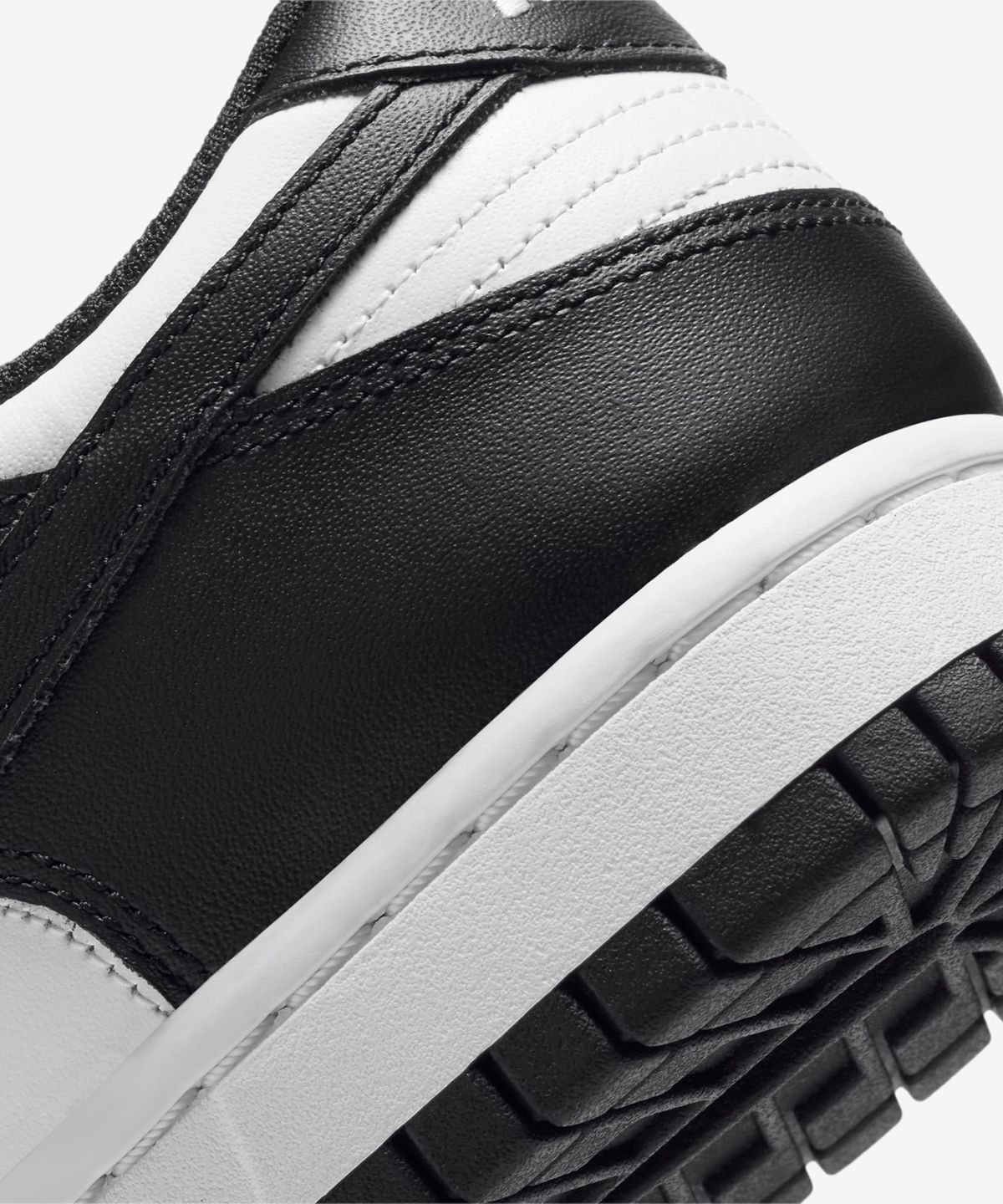 나이키(NIKE) 덩크 로우 W - 블랙:화이트 / DD1503-101