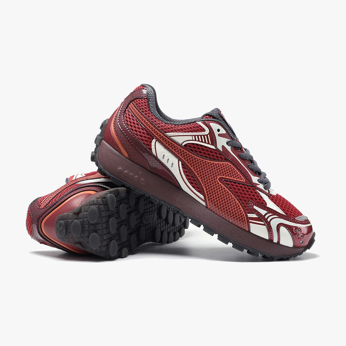 디아도라(diadora) 벨루나 BURGUNDY