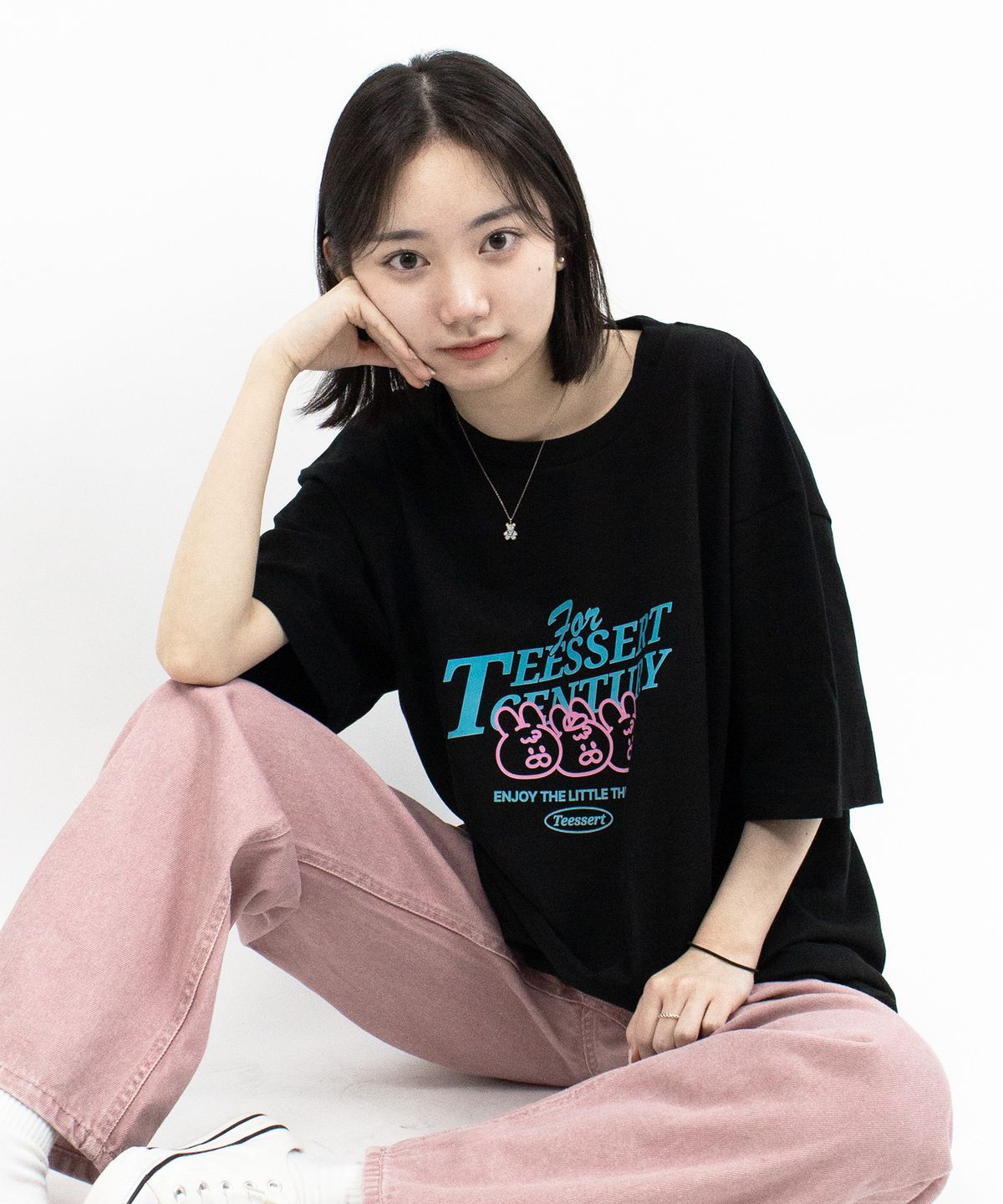 티저트(TEESSERT) 센츄리 프린팅 여름 빅사이즈 반팔티셔츠 (화이트,블랙) TSS_08