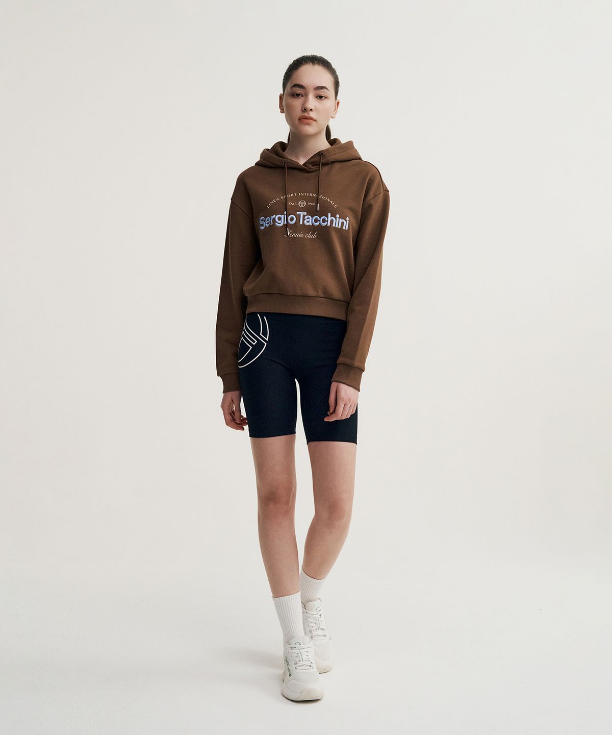 세르지오 타키니(SERGIO TACCHINI) W 데일리 세미 크롭 후드티 (D.Brown)