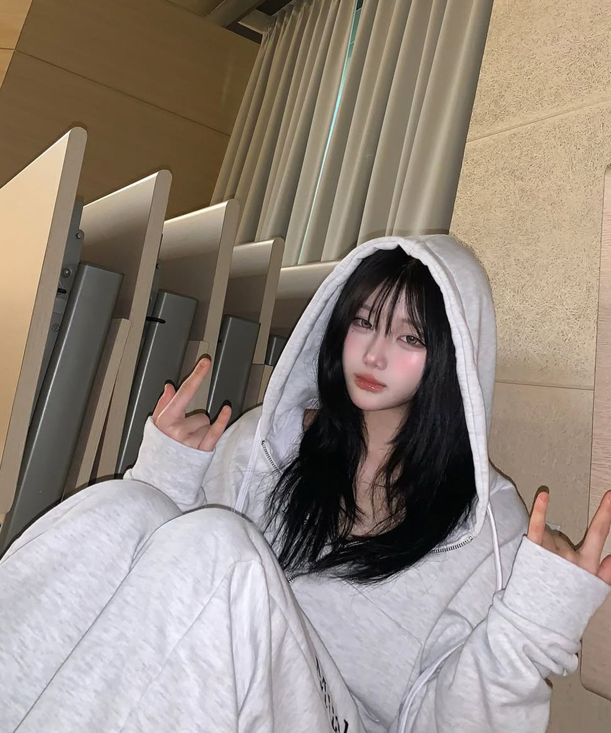 무아무아(MUAHMUAH) [SET] 레귤러핏 후드집업 팬츠 셋업 [9color]