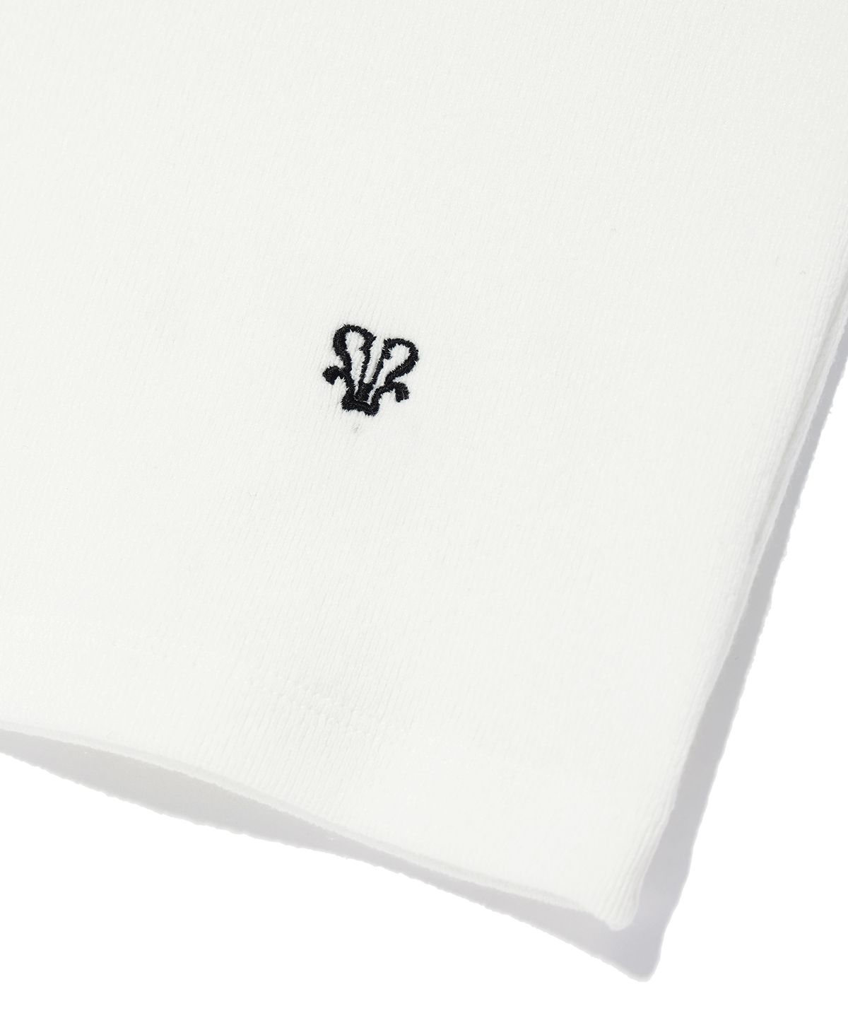 유희(YOUHEE) YOUHEE SYMBOL SET UP SLEEVELESS WHITE