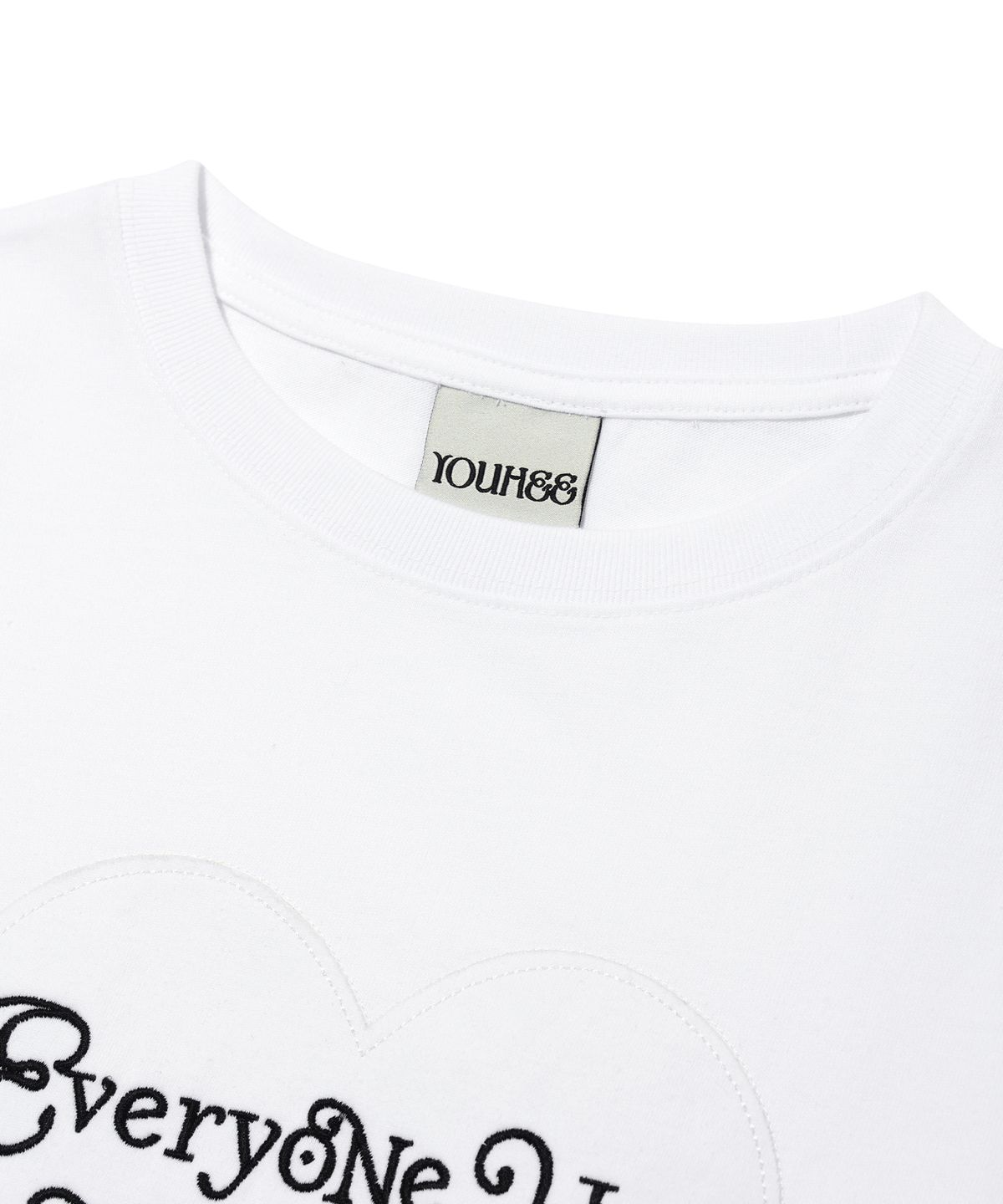 유희(YOUHEE) APLIQUE LETTERING T-SHIRTS WHITE