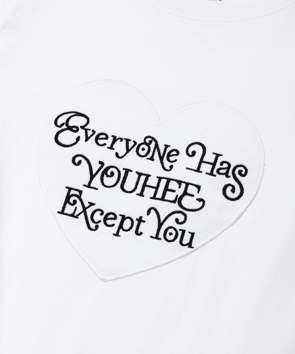 유희(YOUHEE) APLIQUE LETTERING T-SHIRTS WHITE