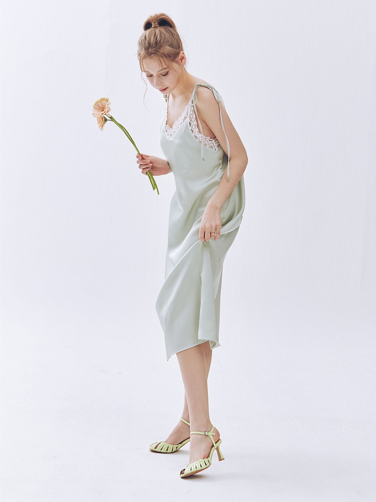 에뗄린(ETELIN) Sunny Multi Strap Sandals - Lime Mint