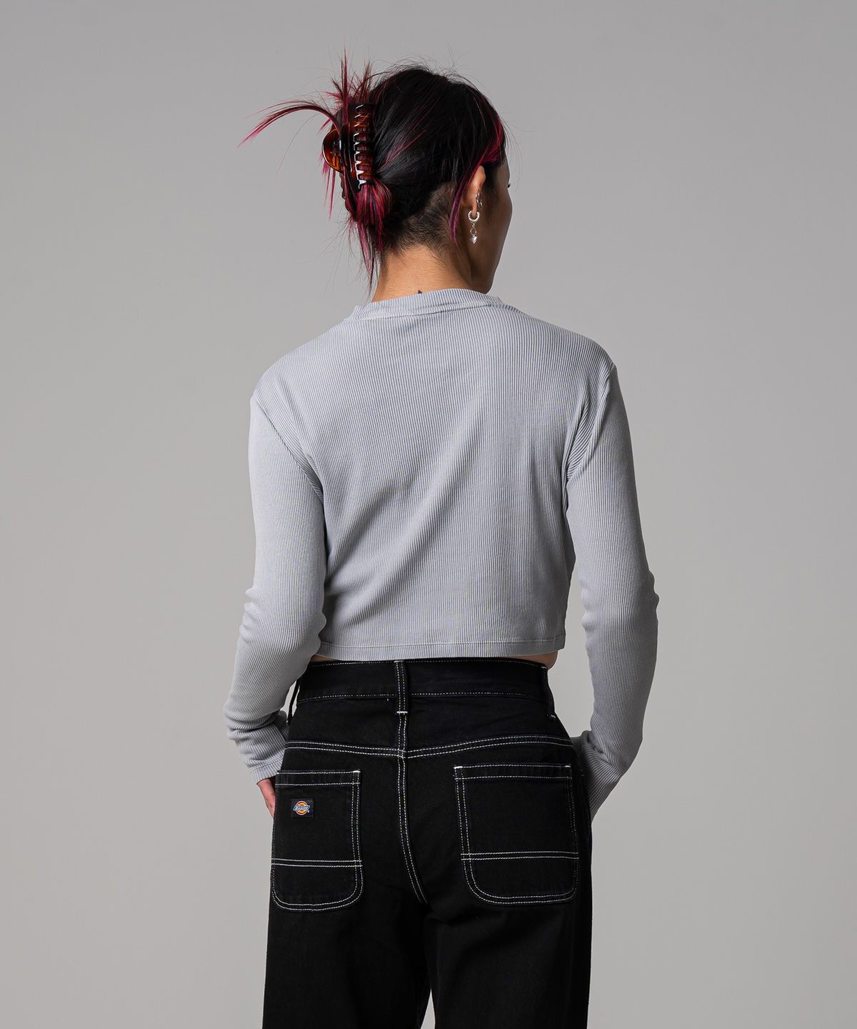 디키즈(DICKIES) 플렌티우드 크롭 니트 Ultimate Gray