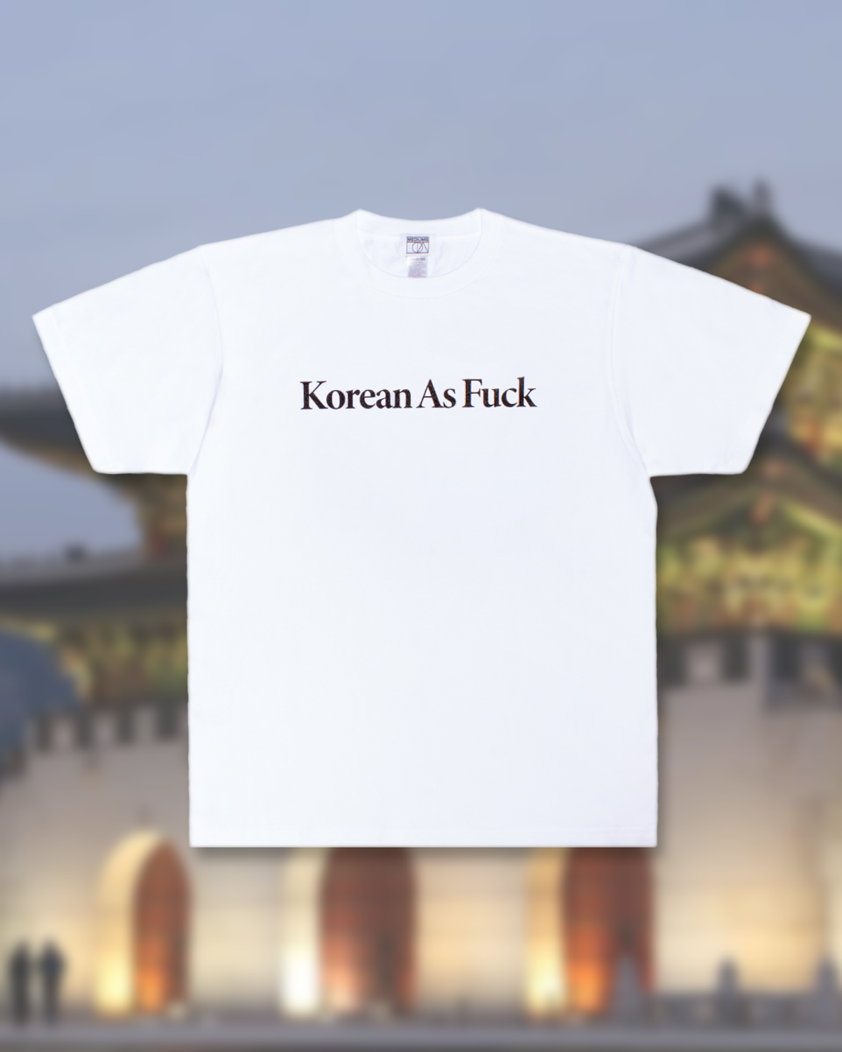 미디엄스(MEDIUMS) Korean As Fuck Tee - White (존나 한국인 티셔츠)