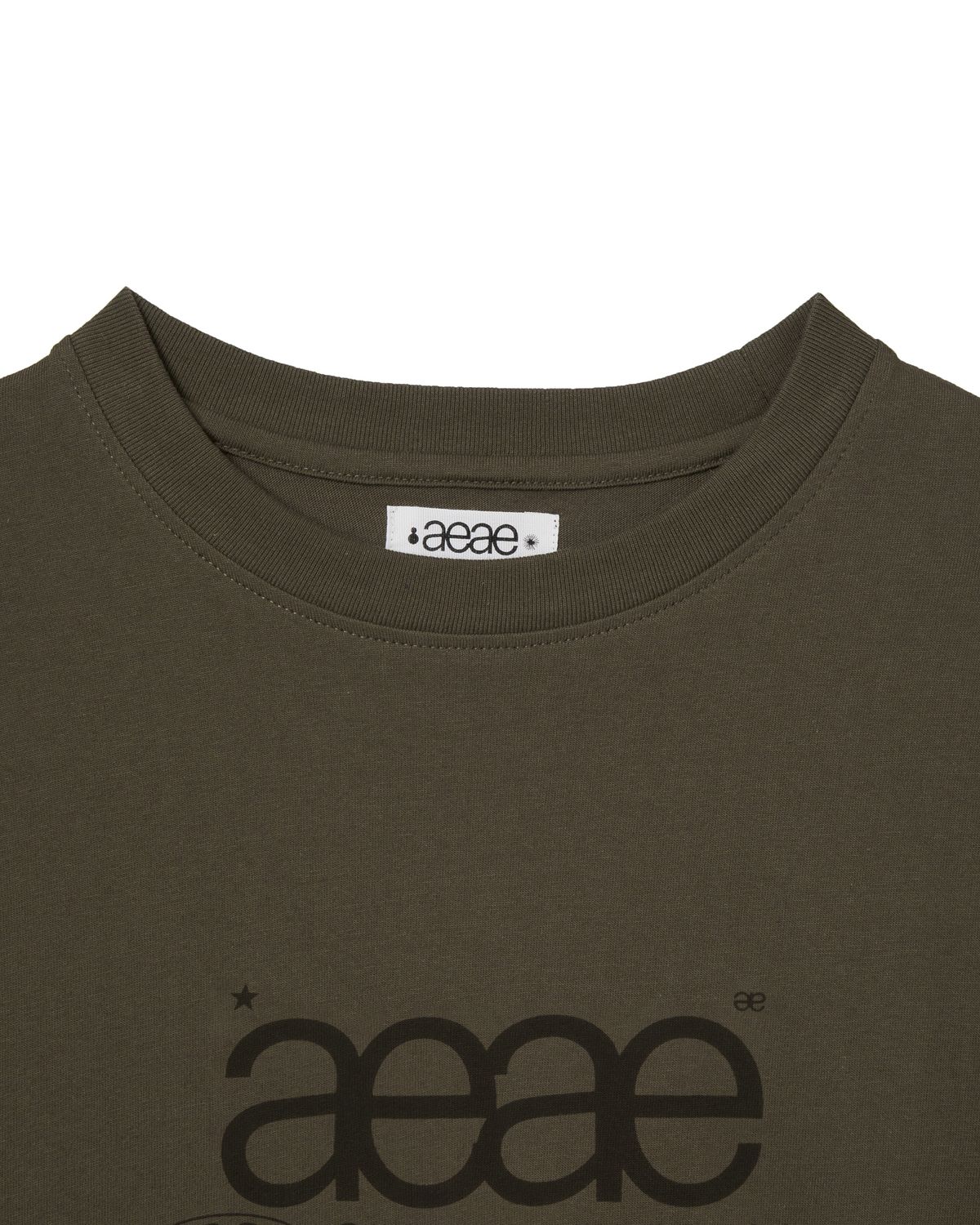 에이이에이이(AEAE) WEB LOGO L/S [DUST]