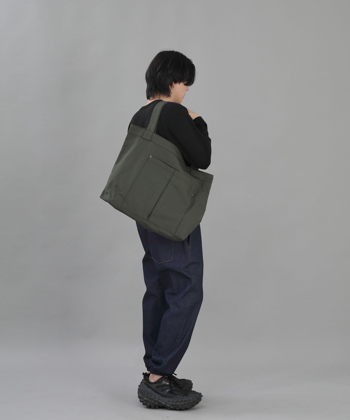 세인트크루(SAINTCREW) 리벳픽스 카고포켓 빅에코백 RC-133 카키 BKS