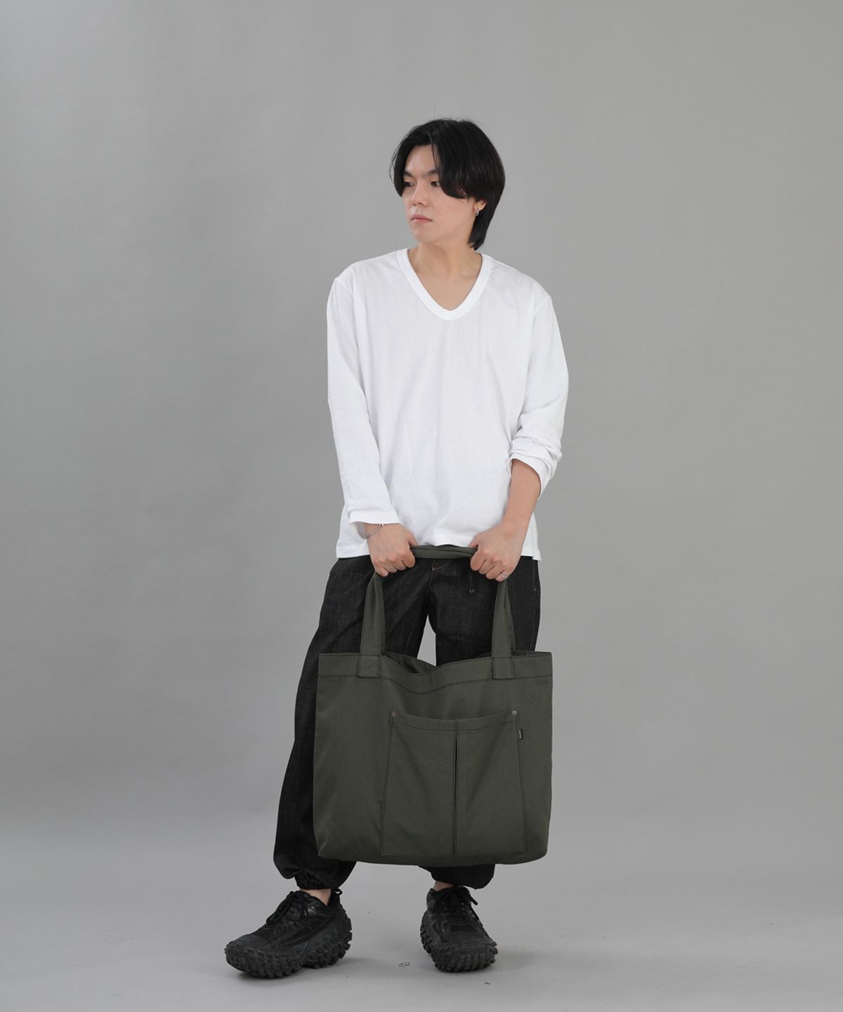 세인트크루(SAINTCREW) 리벳픽스 카고포켓 빅에코백 RC-133 카키 BKS
