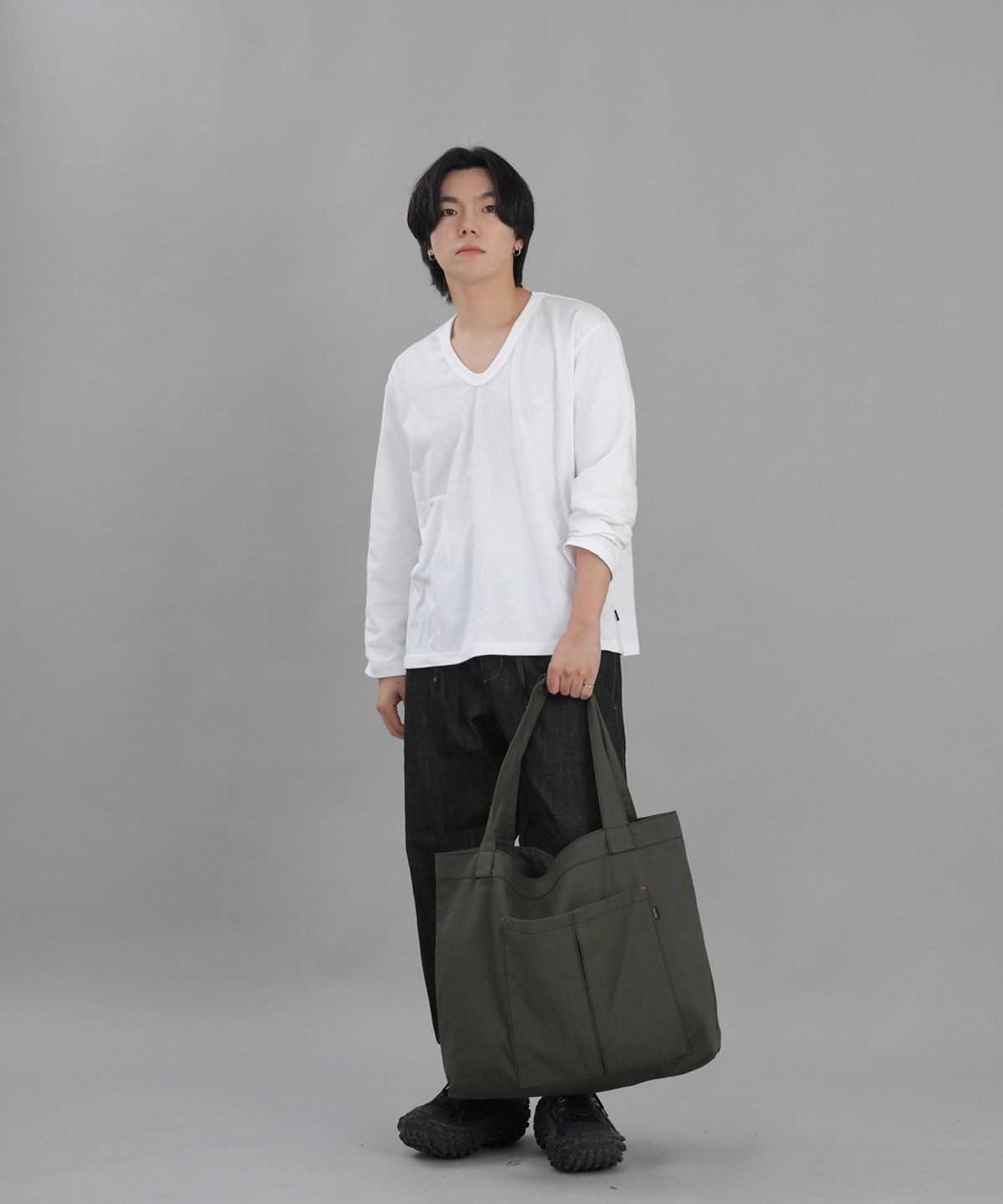 세인트크루(SAINTCREW) 리벳픽스 카고포켓 빅에코백 RC-133 카키 BKS