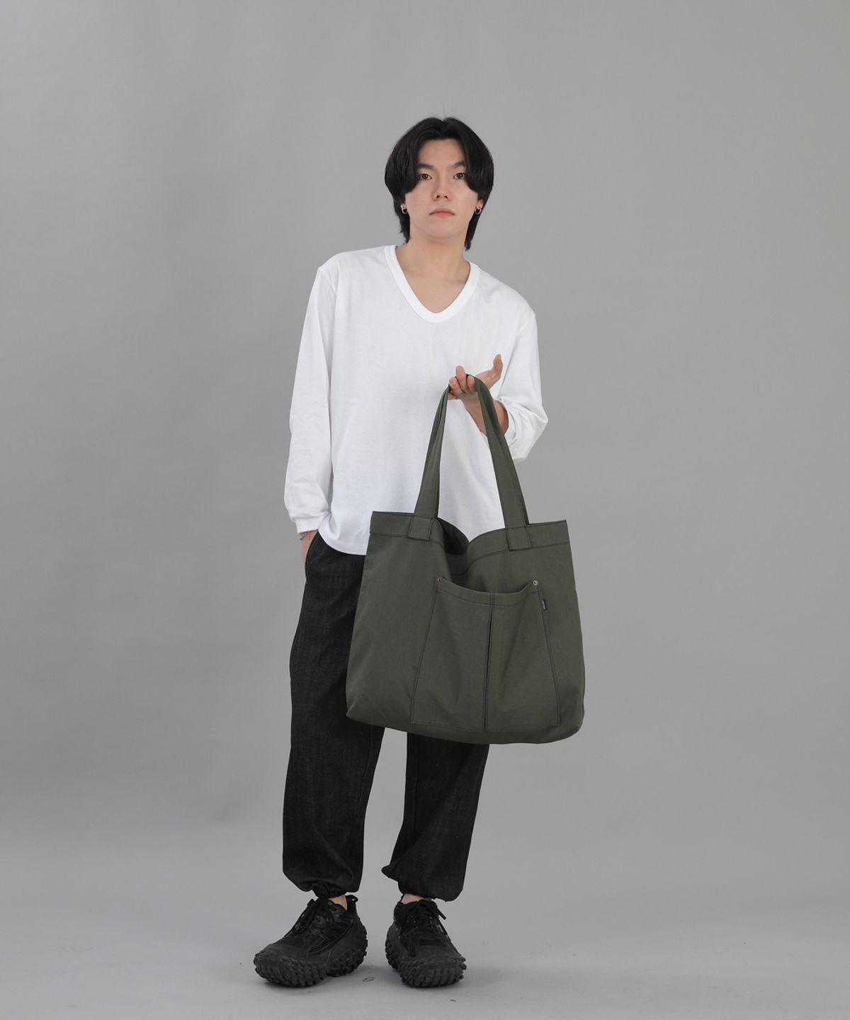 세인트크루(SAINTCREW) 리벳픽스 카고포켓 빅에코백 RC-133 카키 BKS