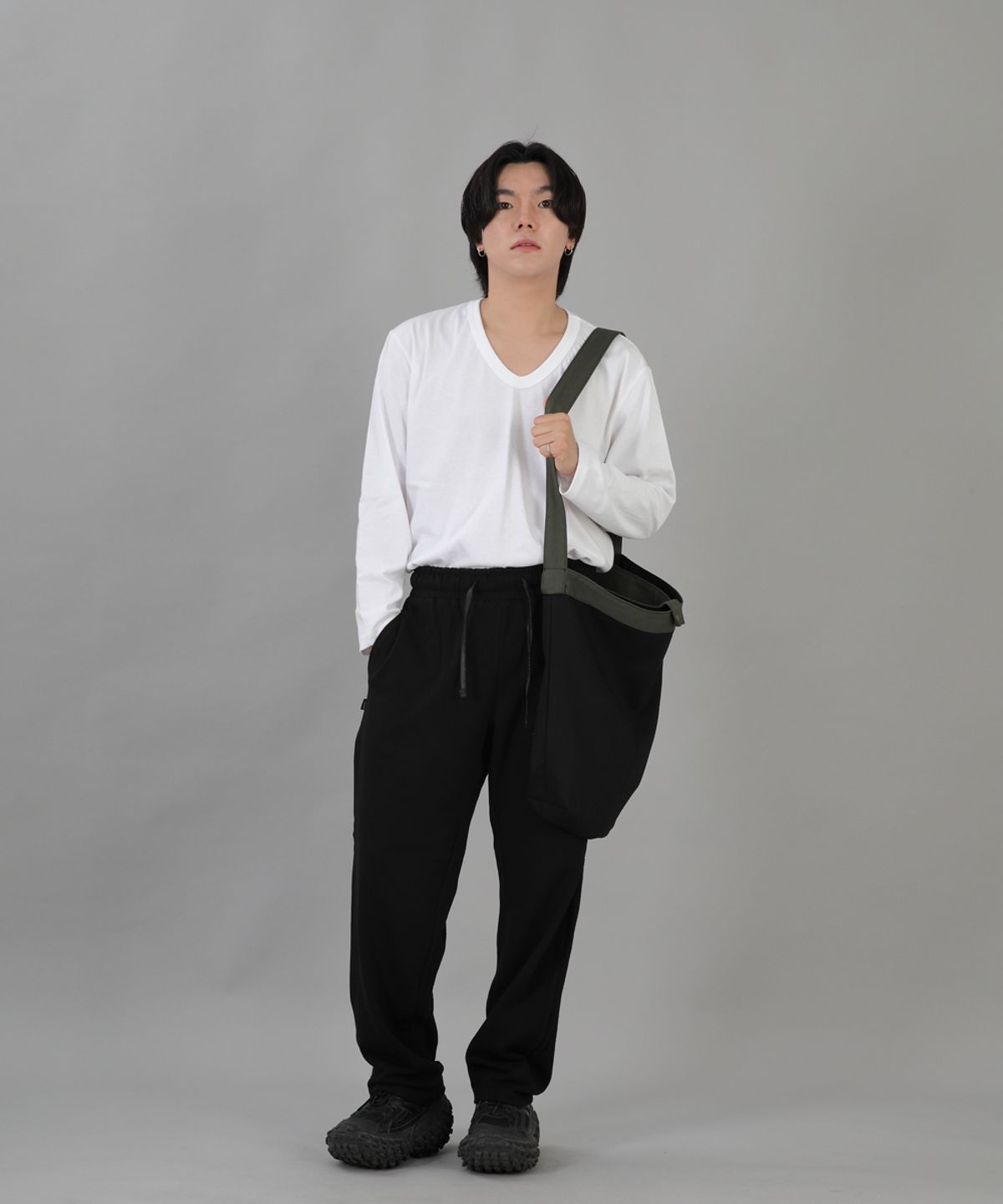 세인트크루(SAINTCREW) 스냅오픈 빅크로스백 SOC-135 카키블랙 BKS