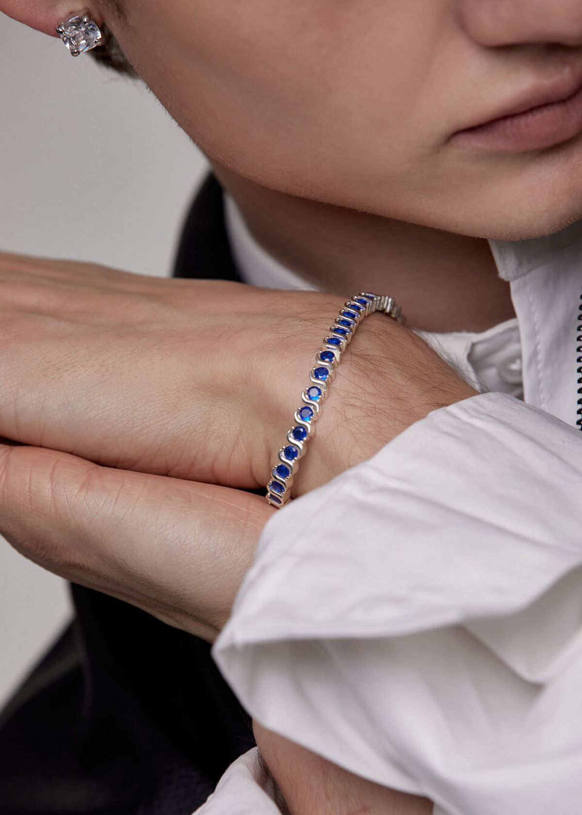아논(ANON) Wavy Tennis Bracelet_Dark Blue