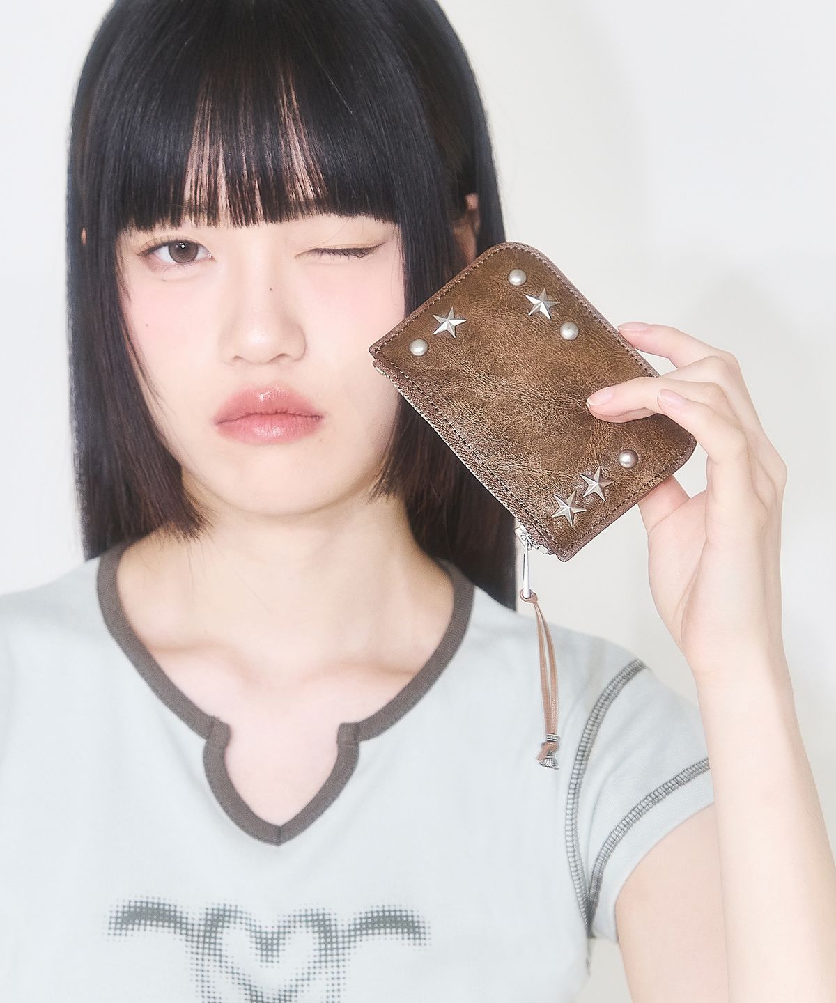 일리고(ILLIGO) 웨스턴 카드 지갑 브라운