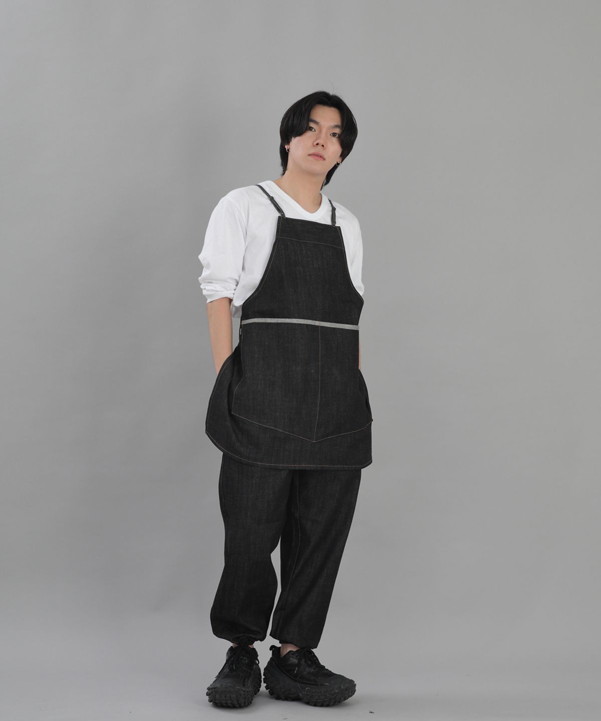 세인트크루(SAINTCREW) 미니멀 와이드포켓 에이프런 MWA-1320 데님블랙