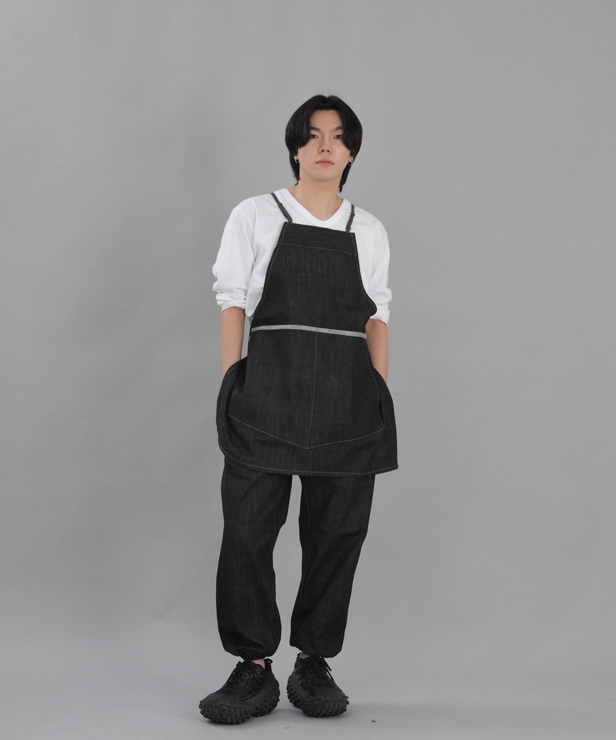 세인트크루(SAINTCREW) 미니멀 와이드포켓 에이프런 MWA-1320 데님블랙