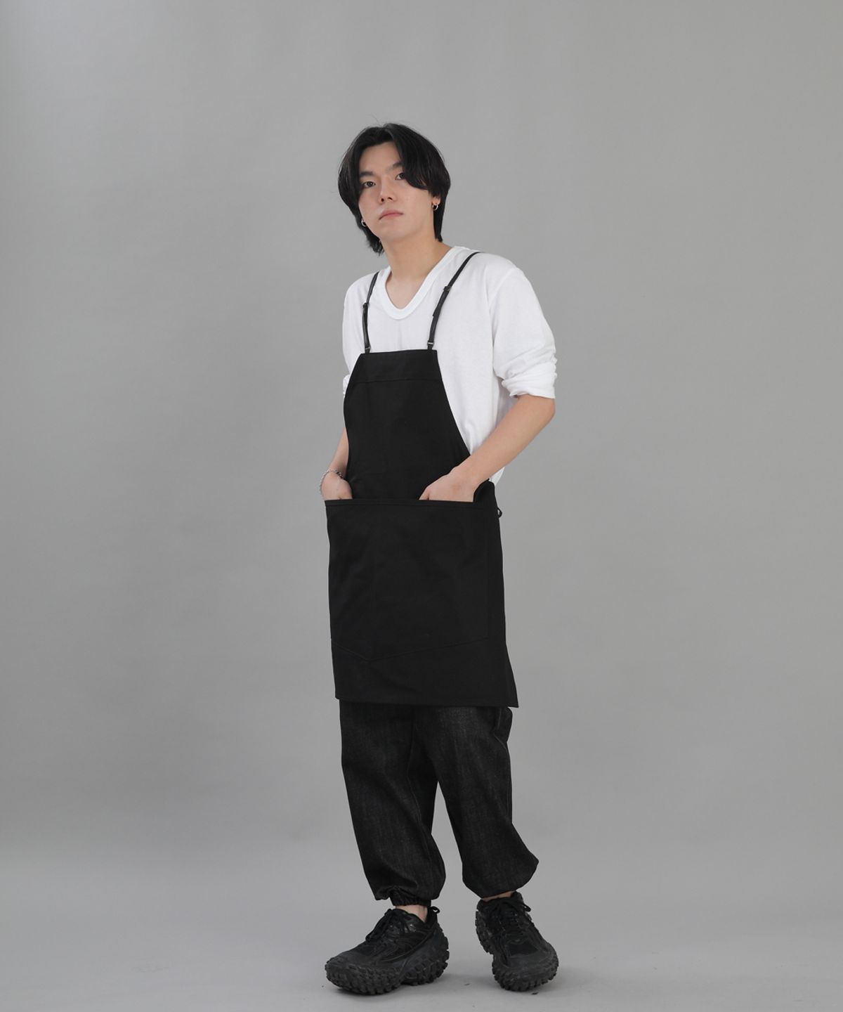 세인트크루(SAINTCREW) 미니멀 와이드포켓 에이프런 MWA-1320 블랙