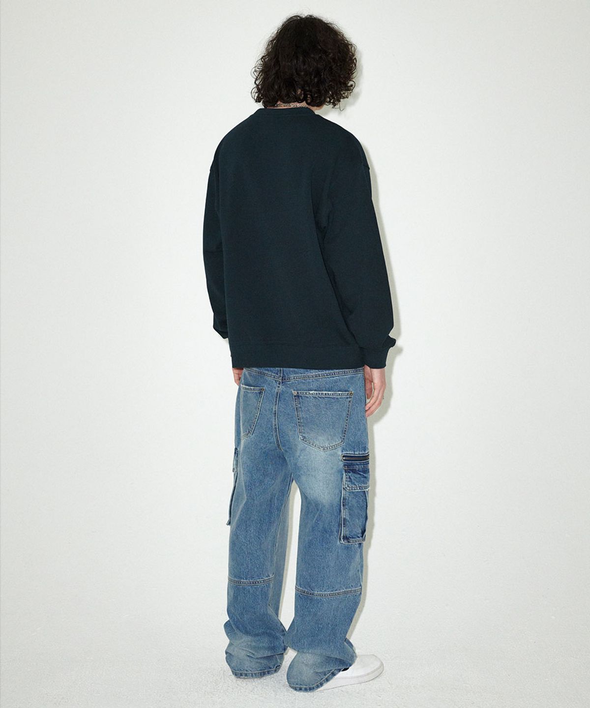 마하그리드(MAHAGRID) BASIC LOGO SWEATSHIRT NAVY((MG2EFMM449A)