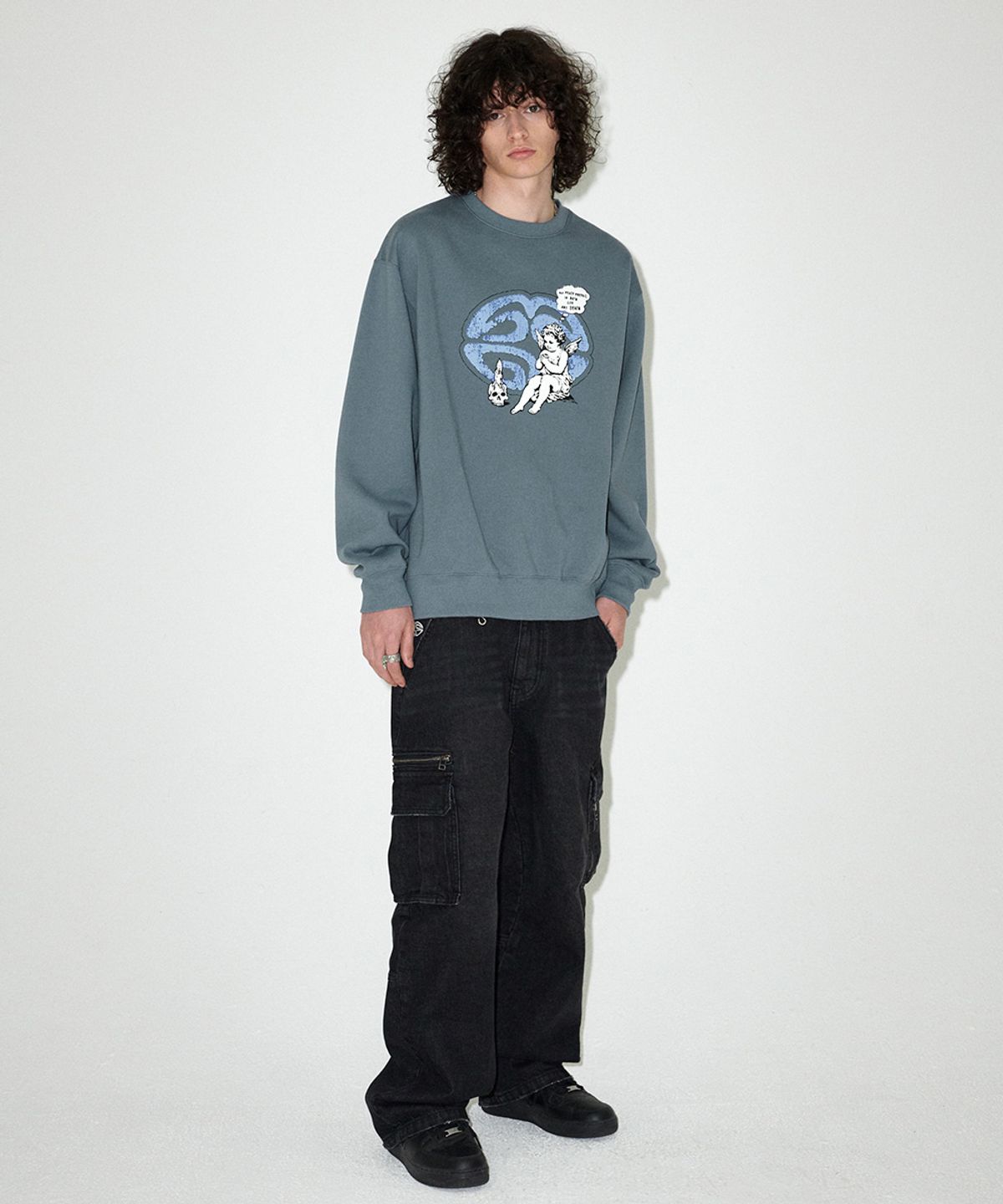 마하그리드(MAHAGRID) ANGEL ECLIPSE SWEATSHIRT BLUE(MG2EFMM461A)