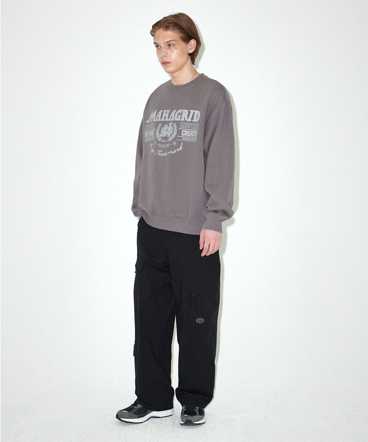 마하그리드(MAHAGRID) TRADEMARK SWEATSHIRT MOCHA GREY(MG2EFMM462A)