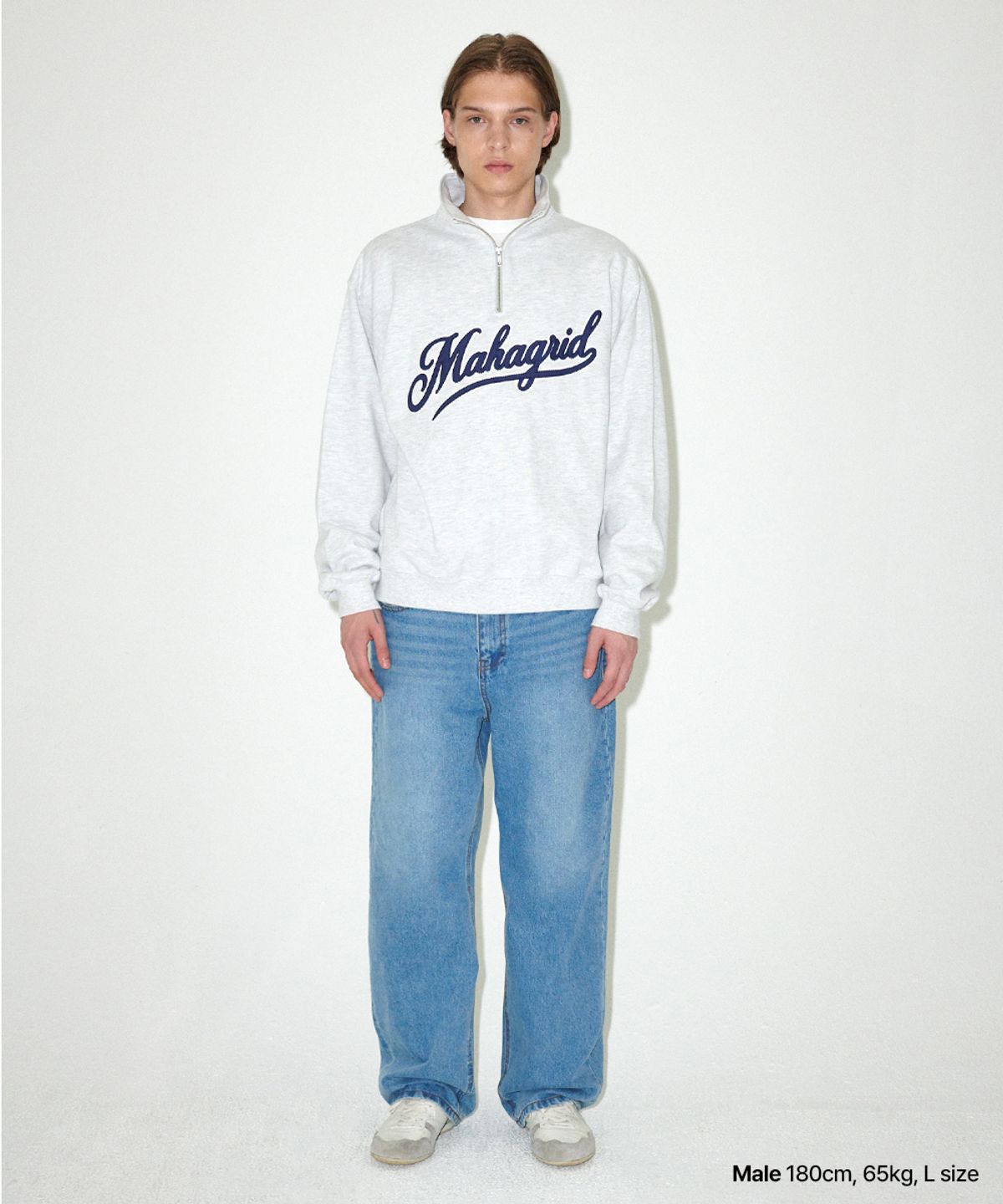 마하그리드(MAHAGRID) SCRIPT LOGO HALF ZIP UP_2colors