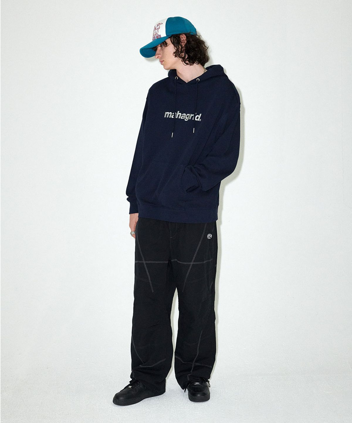 마하그리드(MAHAGRID) BASIC LOGO HOODIE NAVY(MG2EFMM407A)