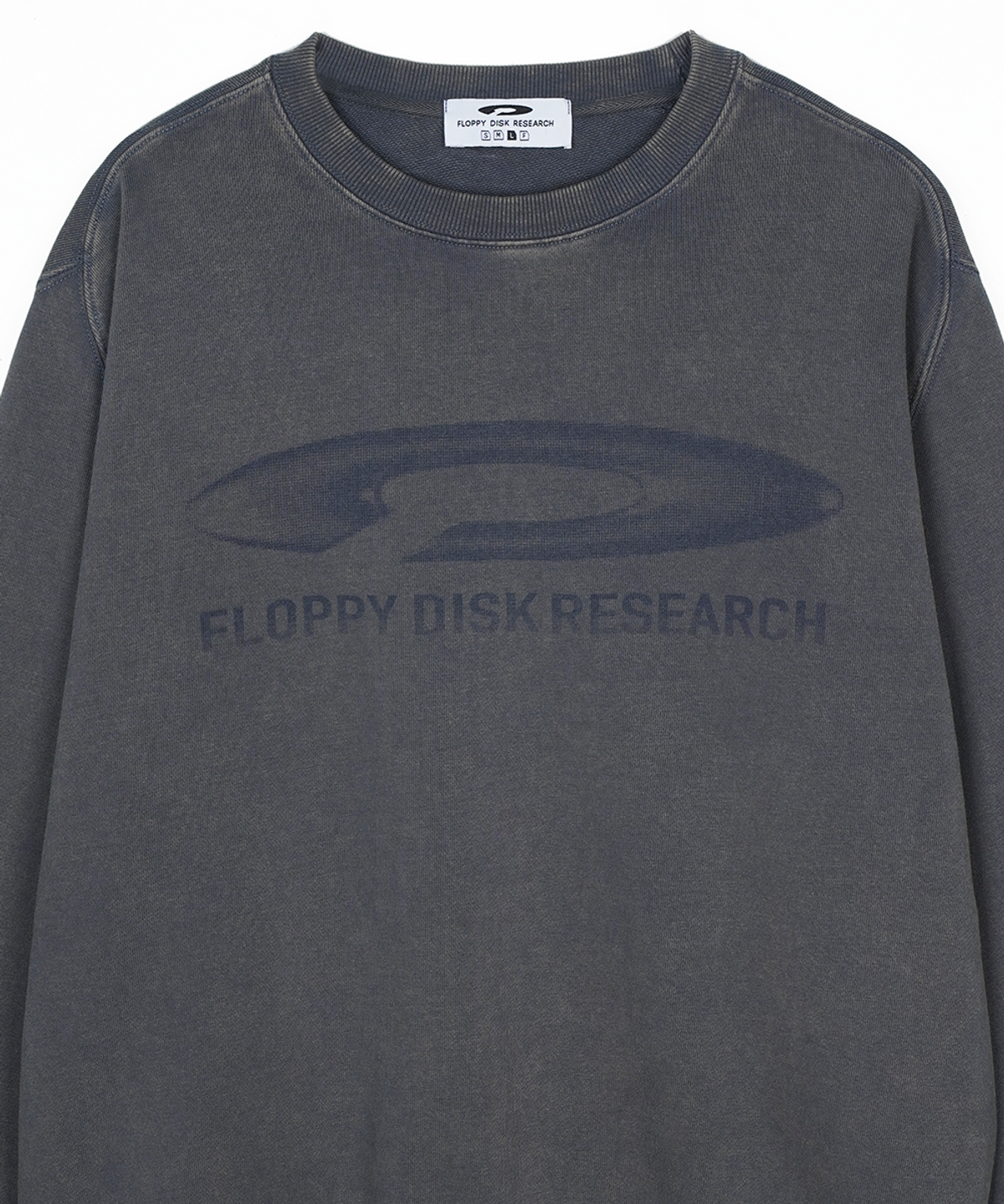 에프디알(FDR) Pigment Washed Disk Logo Crewneck Slate Gray