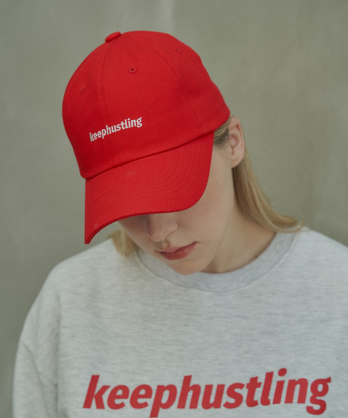 킵허슬링(KEEPHUSTLING) 오리지널 로고 볼캡 (레드)