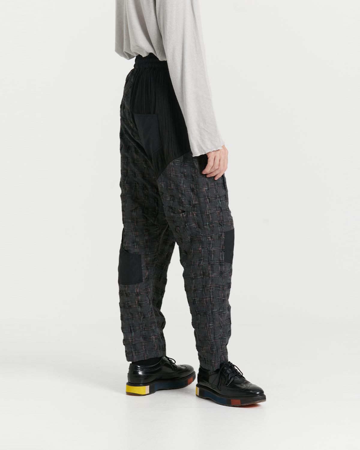 와이쏘씨리얼즈(WHYSOCEREALZ) Rays Pants re-mastered - black pleats