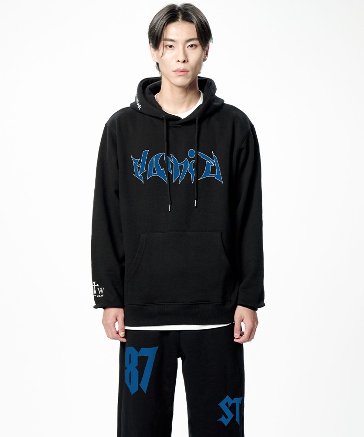 아티스트웨어(ARTISTWEAR) [세트상품] ATW 호미 후드티 + 87st 와이드밴딩 팬츠_BK