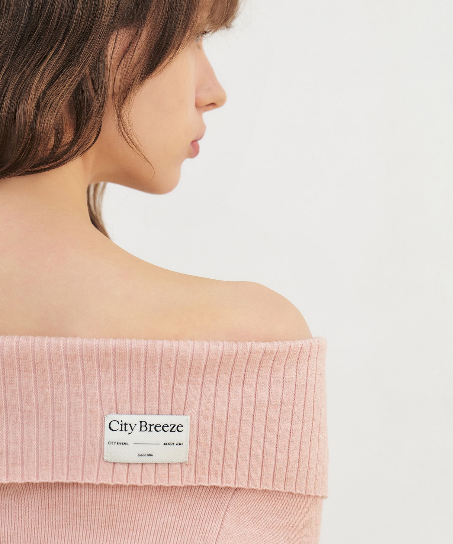 トップス CITYBREEZE WOMAN Strap Point Off Knit MUSINSA | CITYBREEZE WOMAN Strap Point Off-Shoulder Knit_PINK