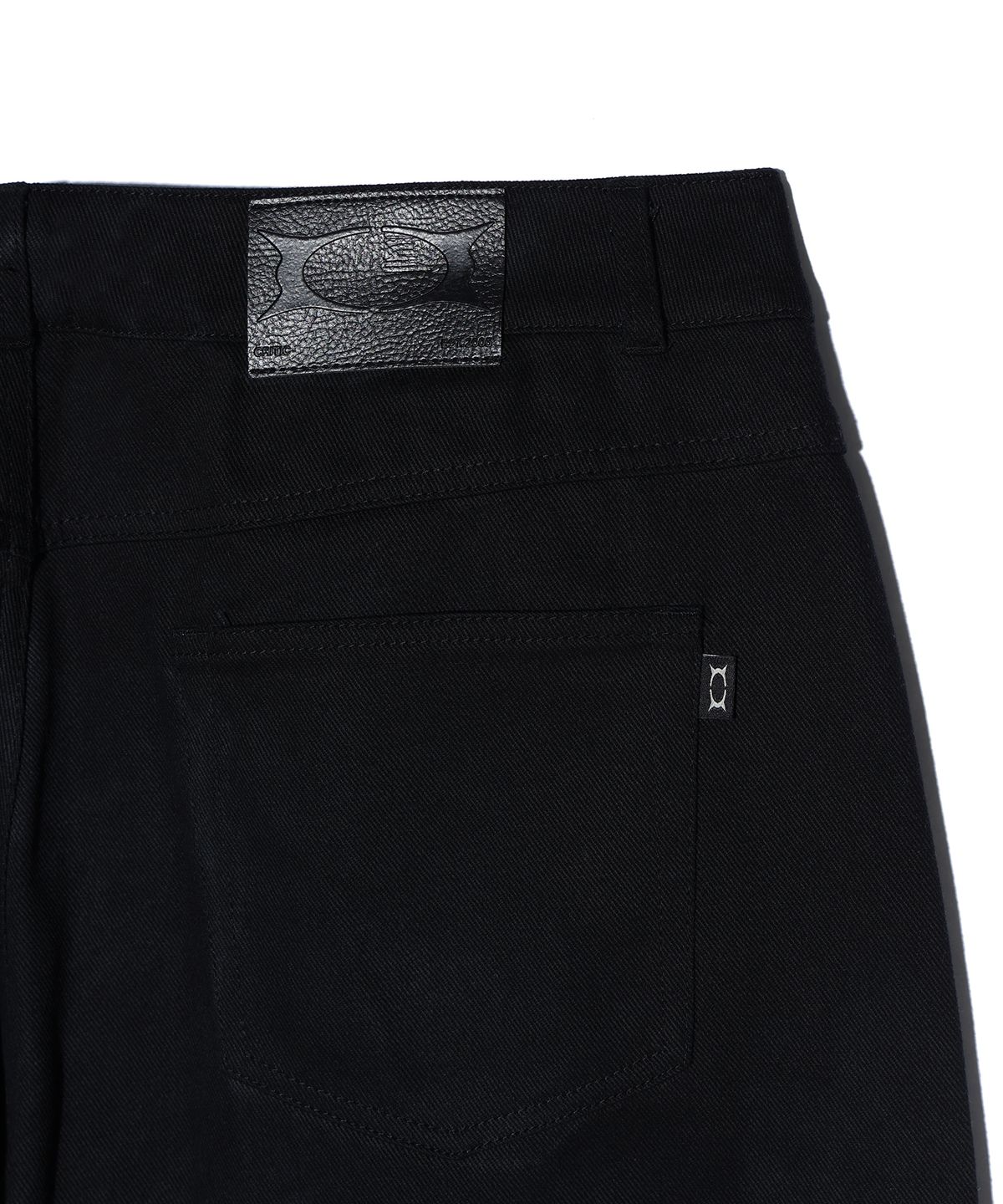 크리틱(CRITIC) WORMHOLE STUD PANTS BLACK