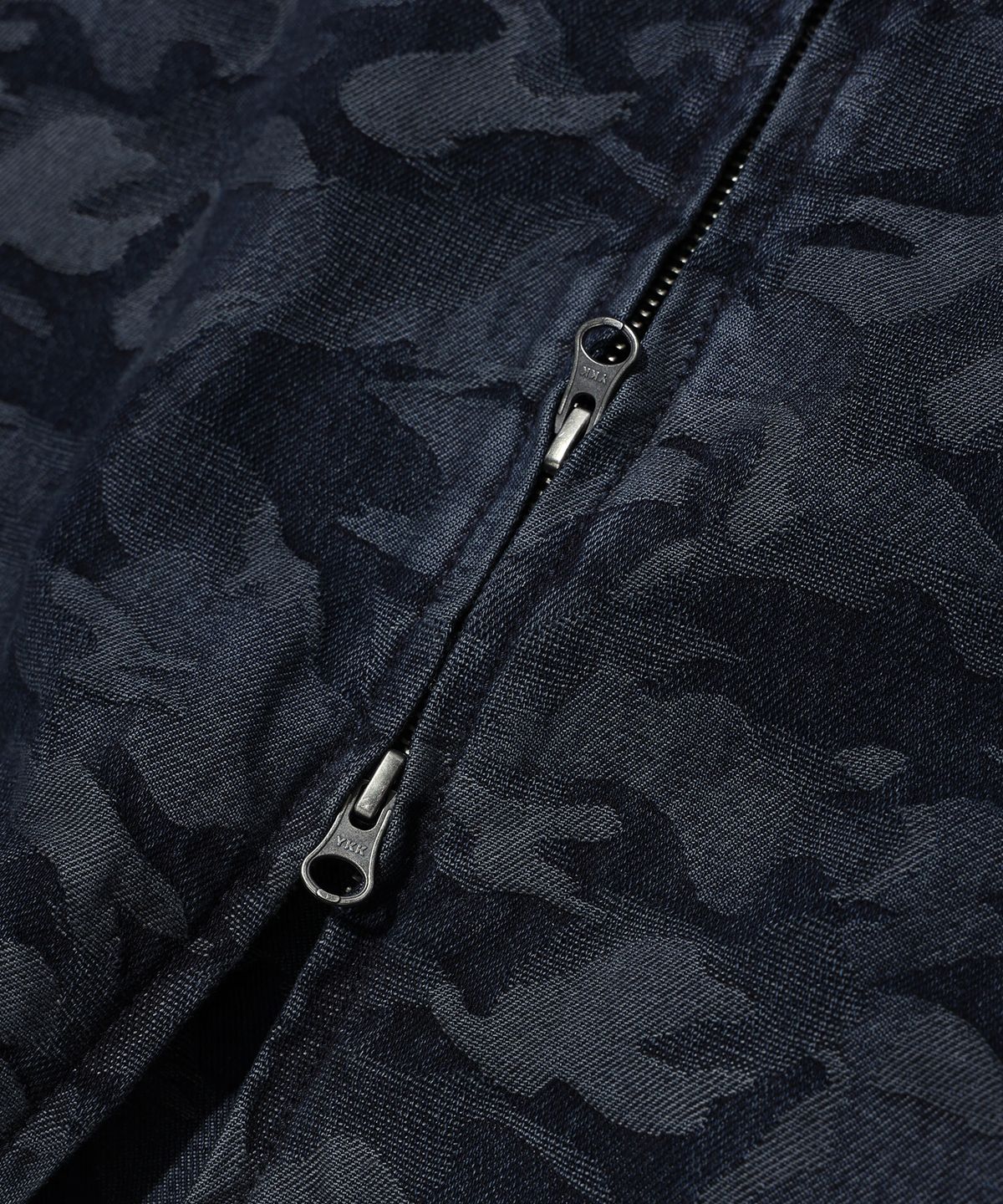 크리틱(CRITIC) DEVIL EARS CAMO WASHING SET UP DENIM HOODY ZIP UP BLACK