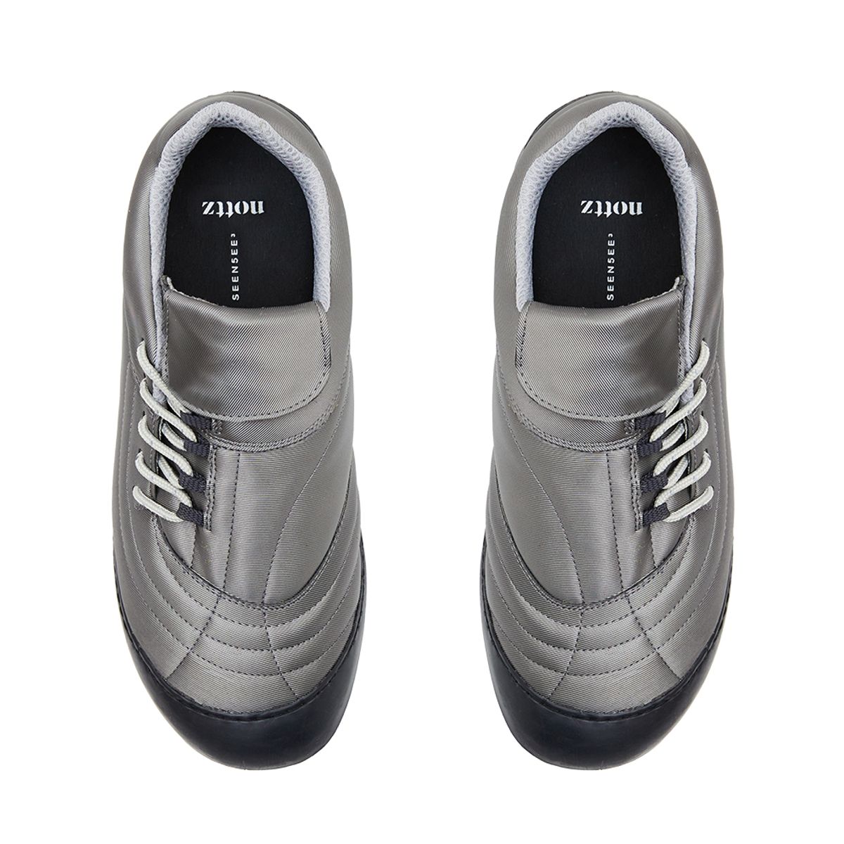노츠(NOTTZ) [SEEN X NOTTZ] Futsal Sneakers (WOMEN) (Metal Silver)