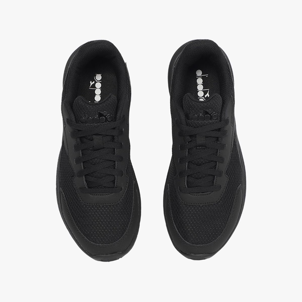 디아도라(diadora) 이글 7 우먼 BLACK