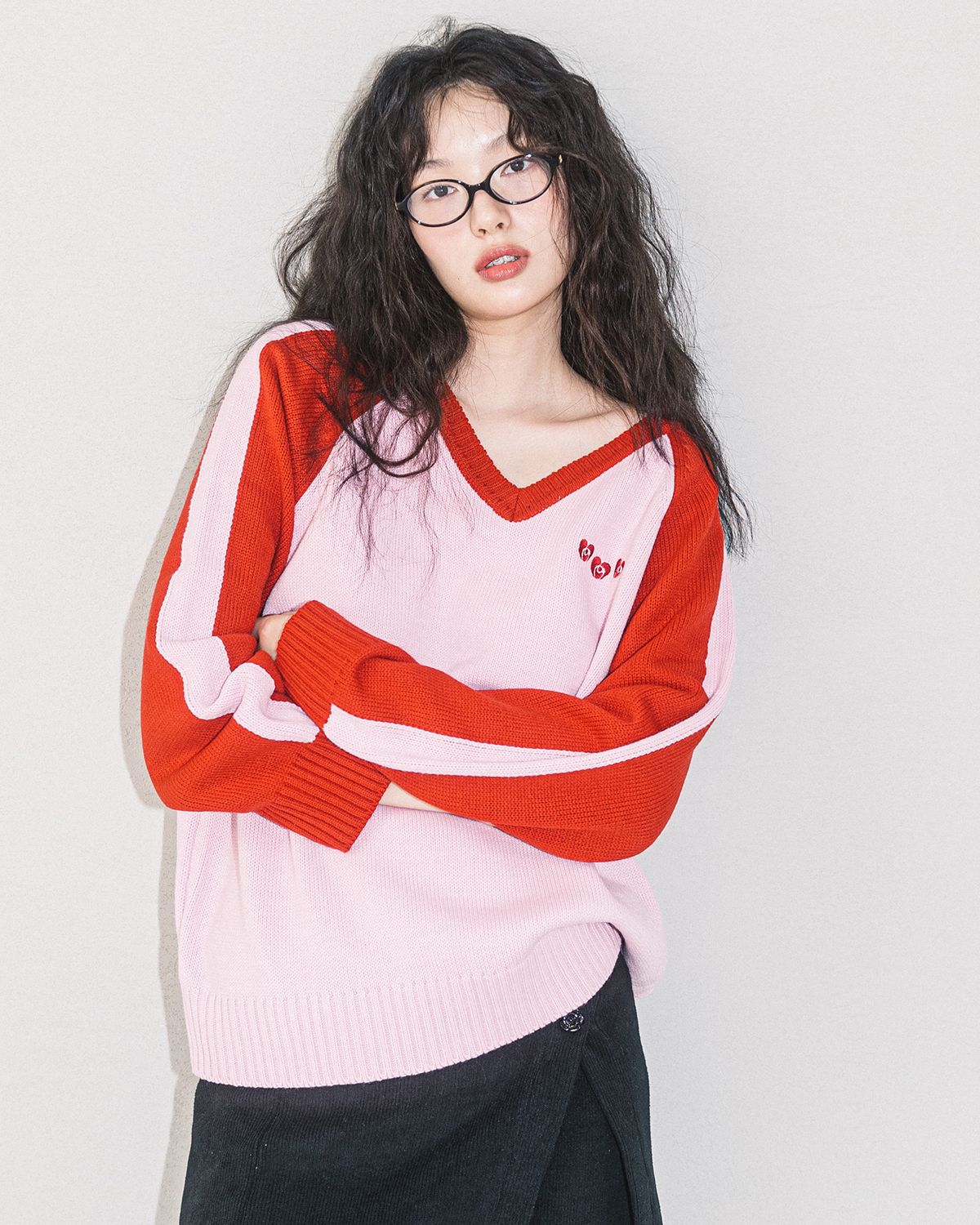 해비즘(HAVISM) 3 HEART ROSE V-NECK KNIT SWEATER(PINK)