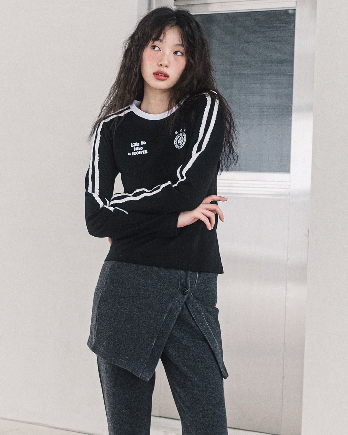 해비즘(HAVISM) W LLF UNIFORM L/S TEE(BLACK)